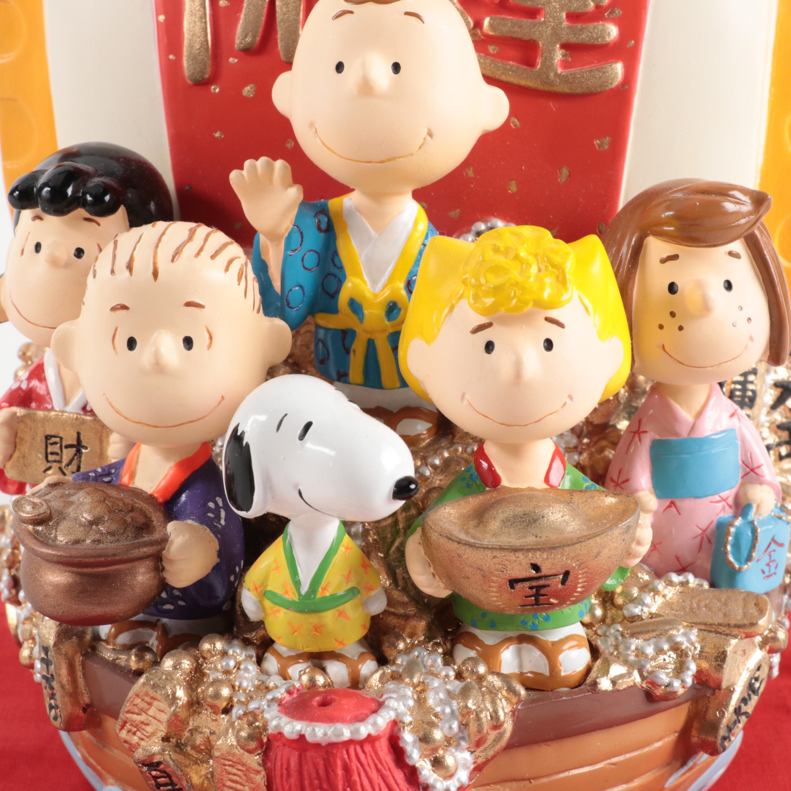 Sun Hing Toy Co. Peanuts Resin Chinese Boat Figurine