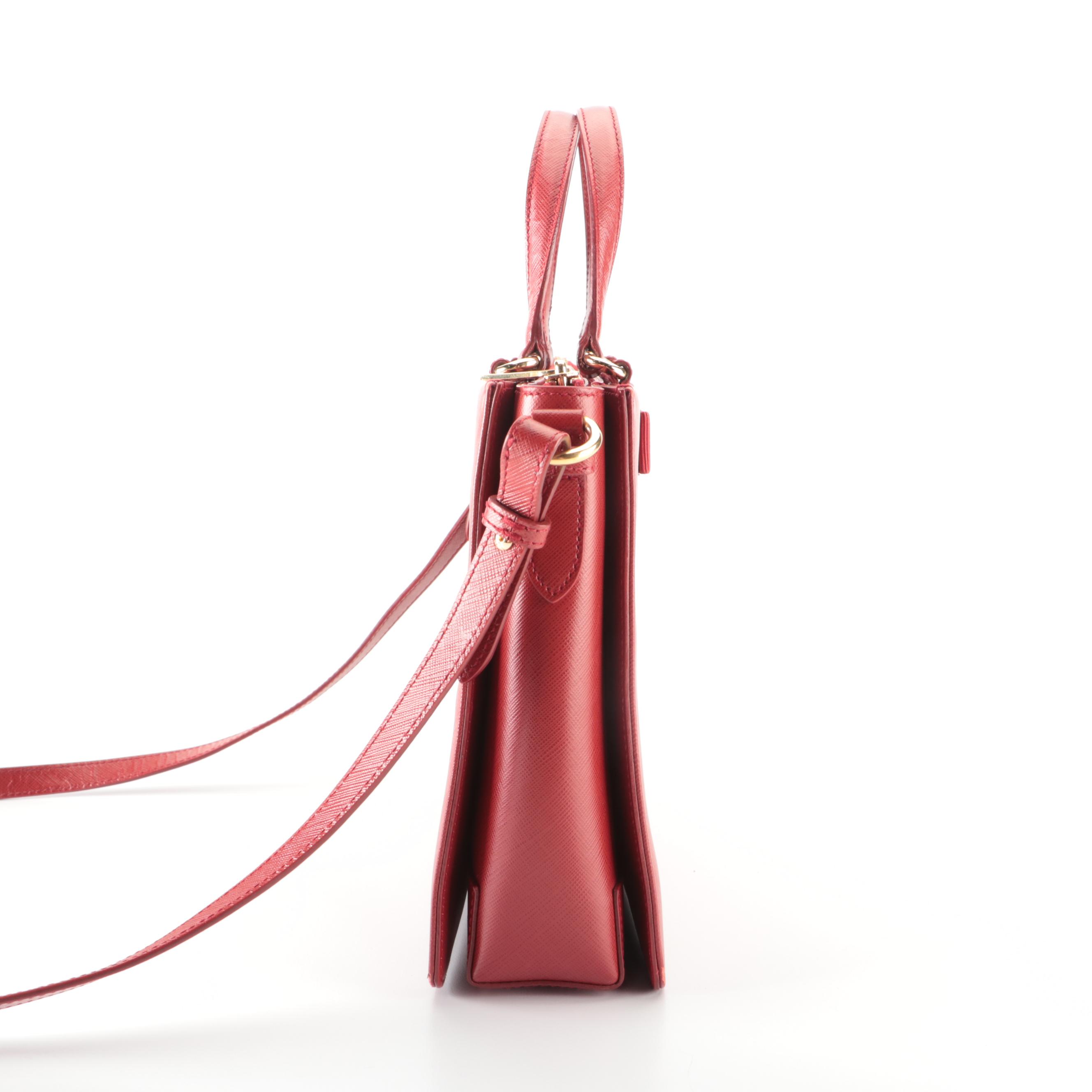 Salvatore Ferragamo Tracy Bow Tote Bag Small in Saffiano Leather