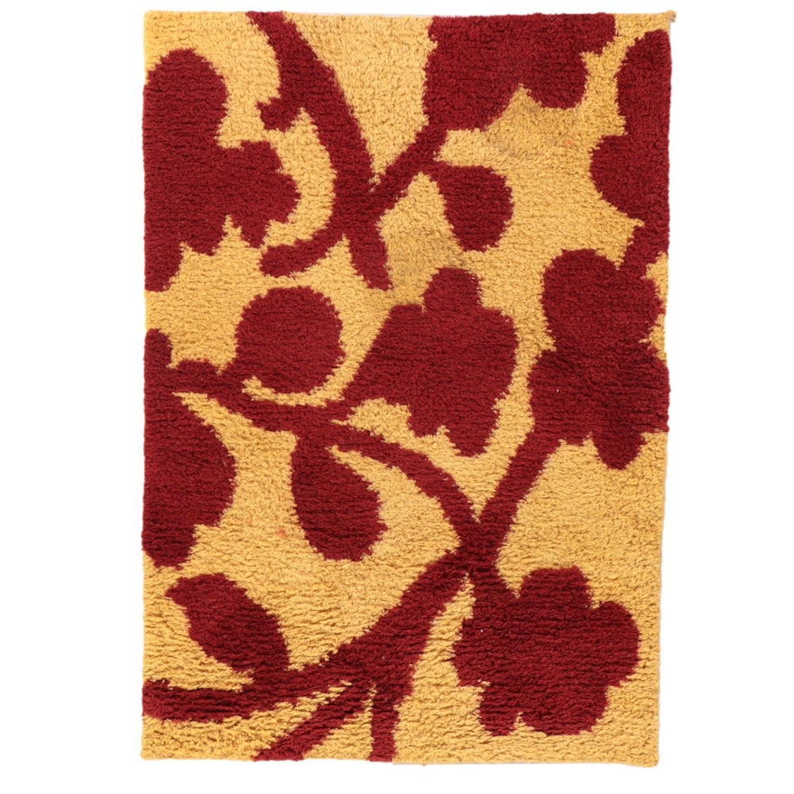4' x 5'6 Hand-Knotted Floral Area Rug From The Rug Gallery