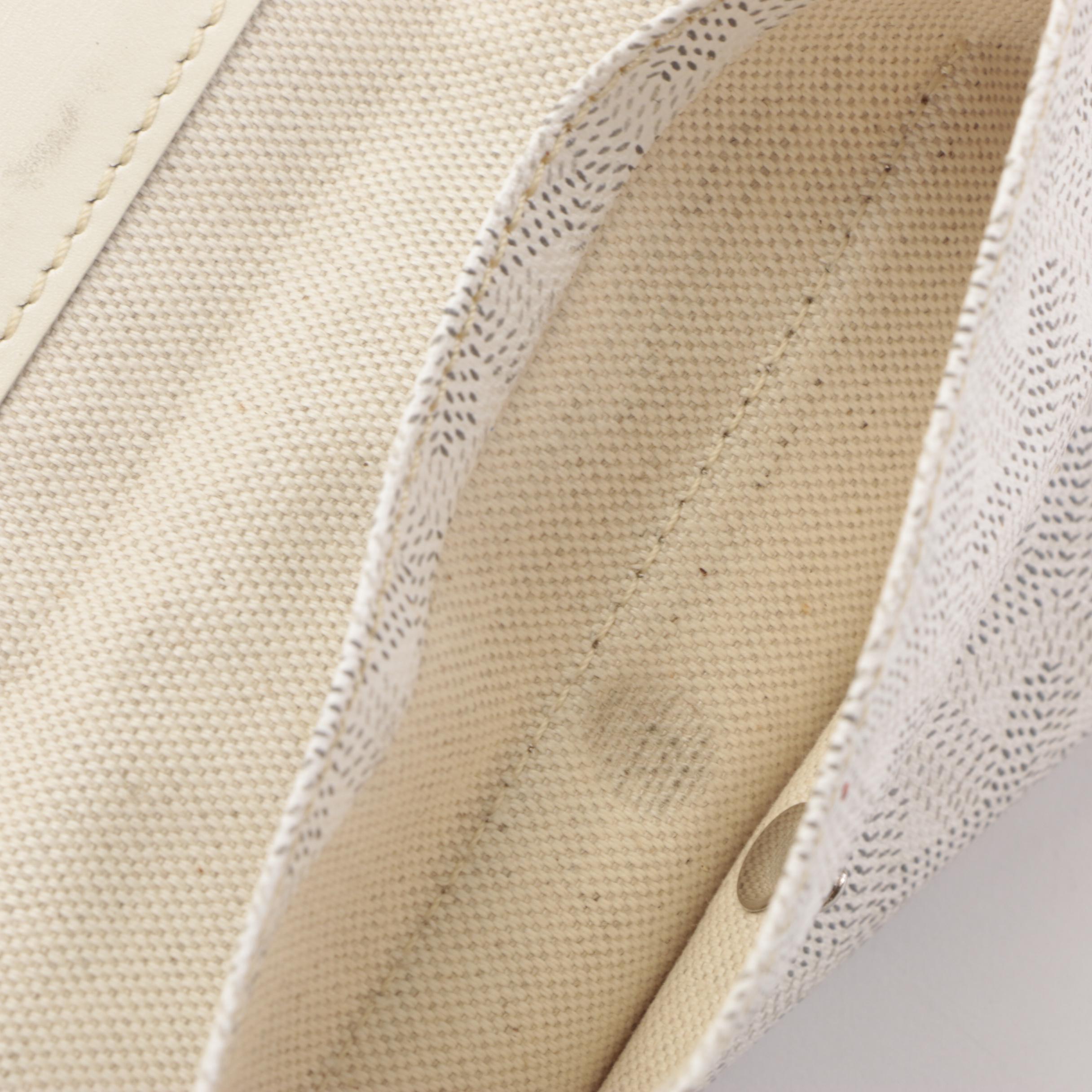 Goyard Saint Louis GM Tote Bag in White Goyardine Coated Canvas with Pouch