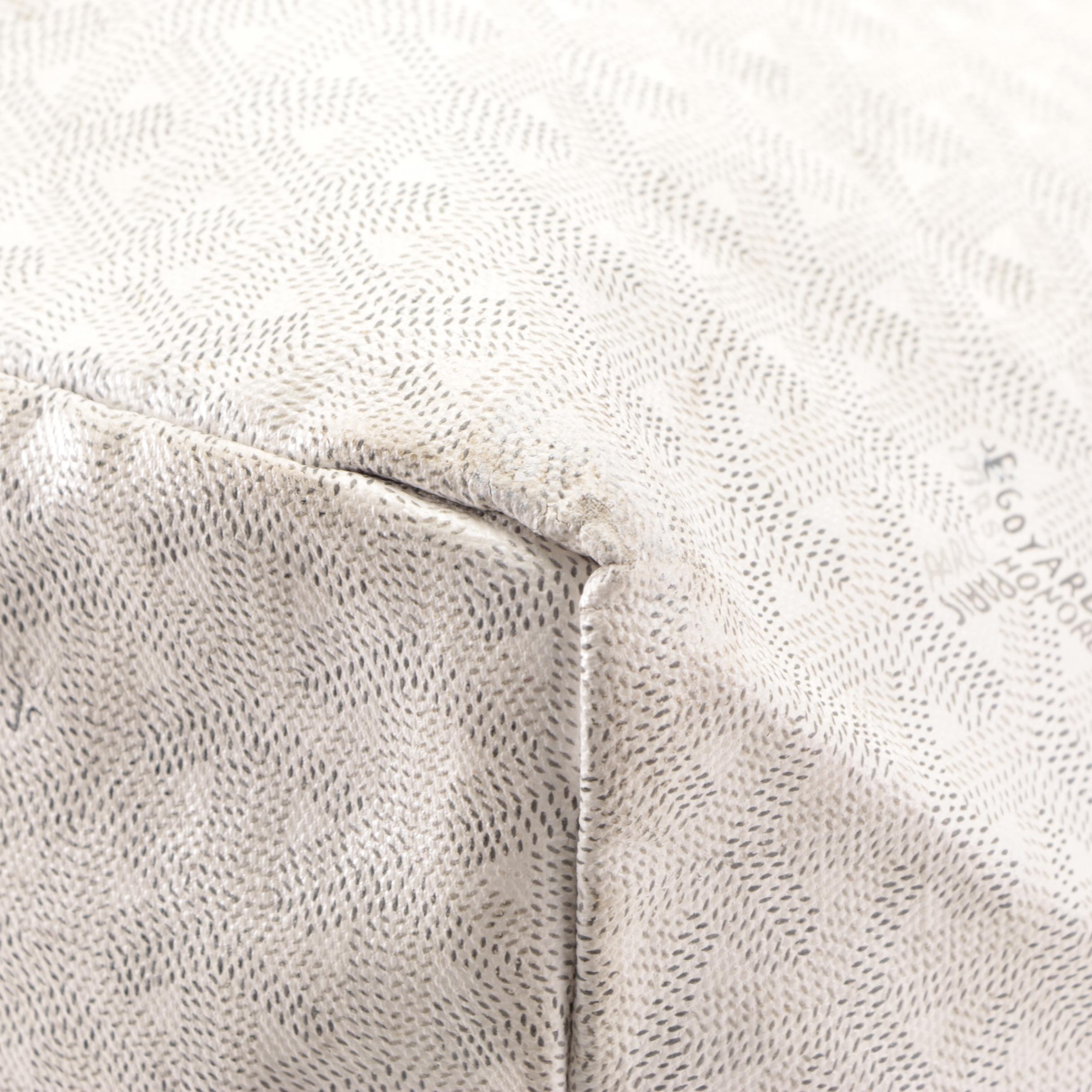 Goyard Saint Louis GM Tote Bag in White Goyardine Coated Canvas with Pouch