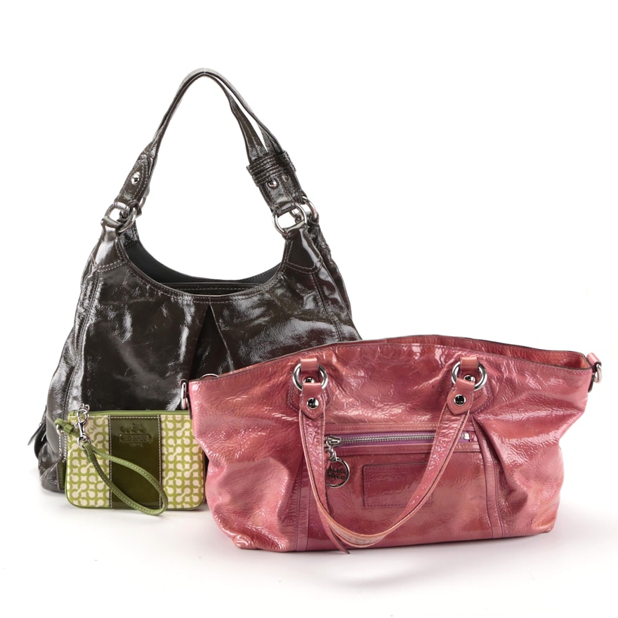 Coach Shoulder Bags in Crinkle Patent Leather with Pouch