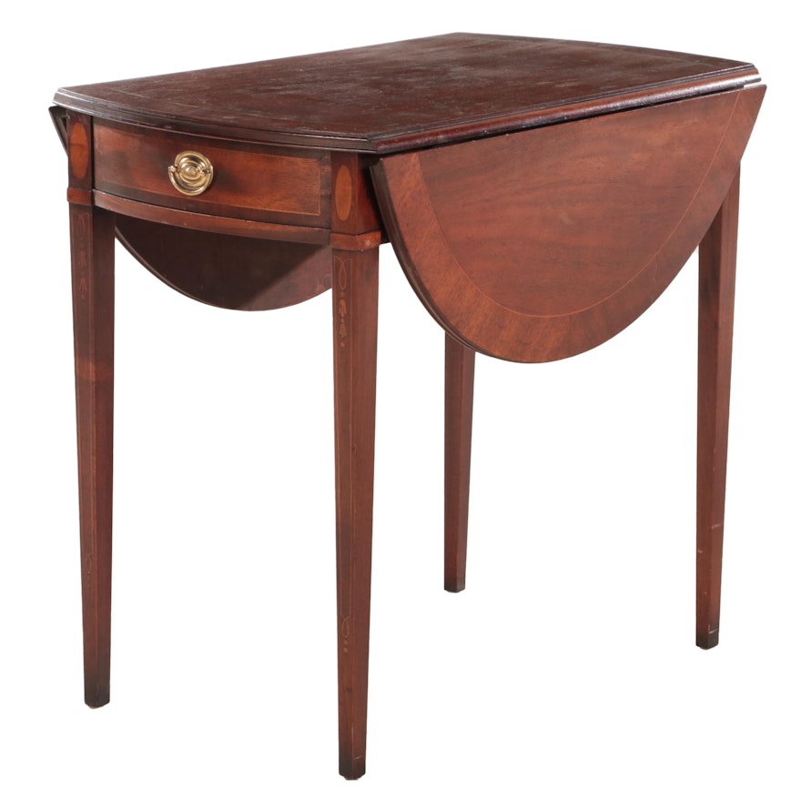 Councill Craftsman Hepplewhite Style Mahogany Pembroke Table