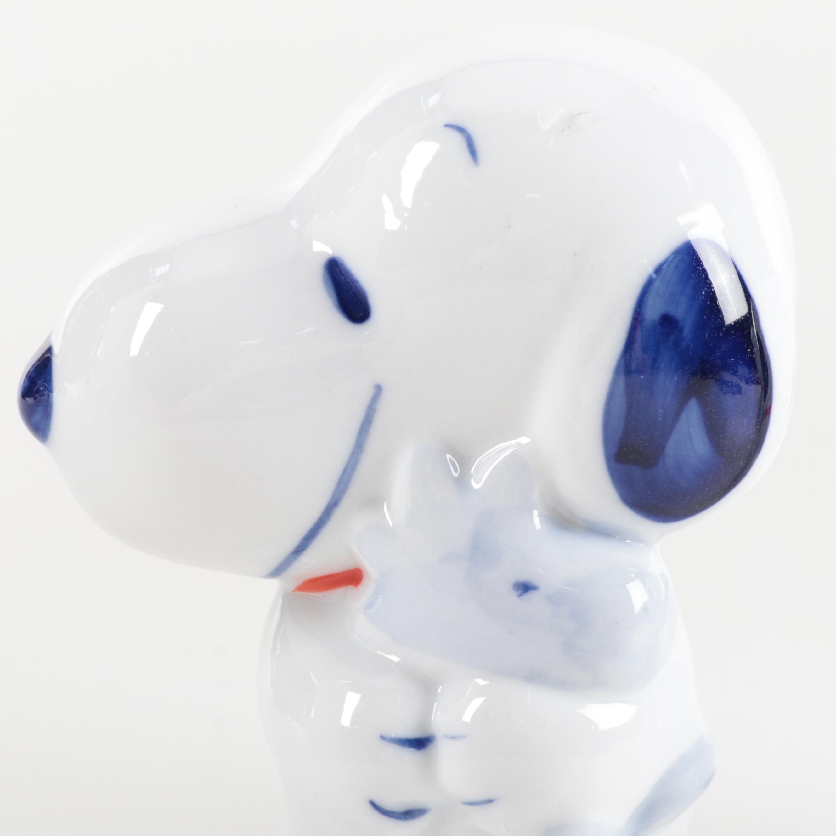 Sun Hing Peanuts Snoopy Ceramic Figurines with Seto Ceramic Peanuts Stoppers