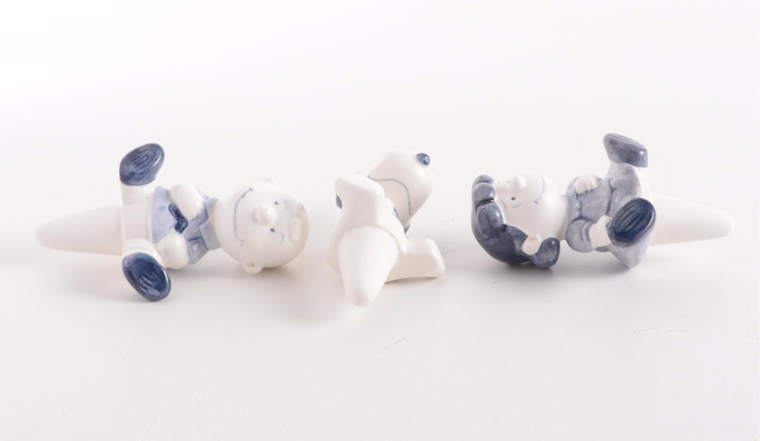 Sun Hing Peanuts Snoopy Ceramic Figurines with Seto Ceramic Peanuts Stoppers