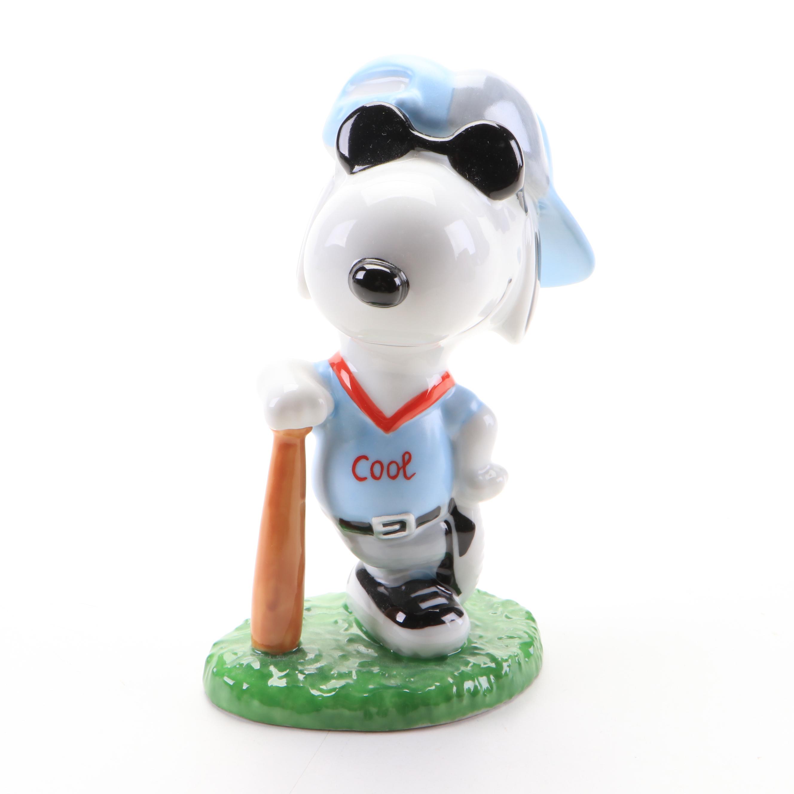 United Feature Syndicate Peanuts "Mailman Snoopy" and Other Figurines