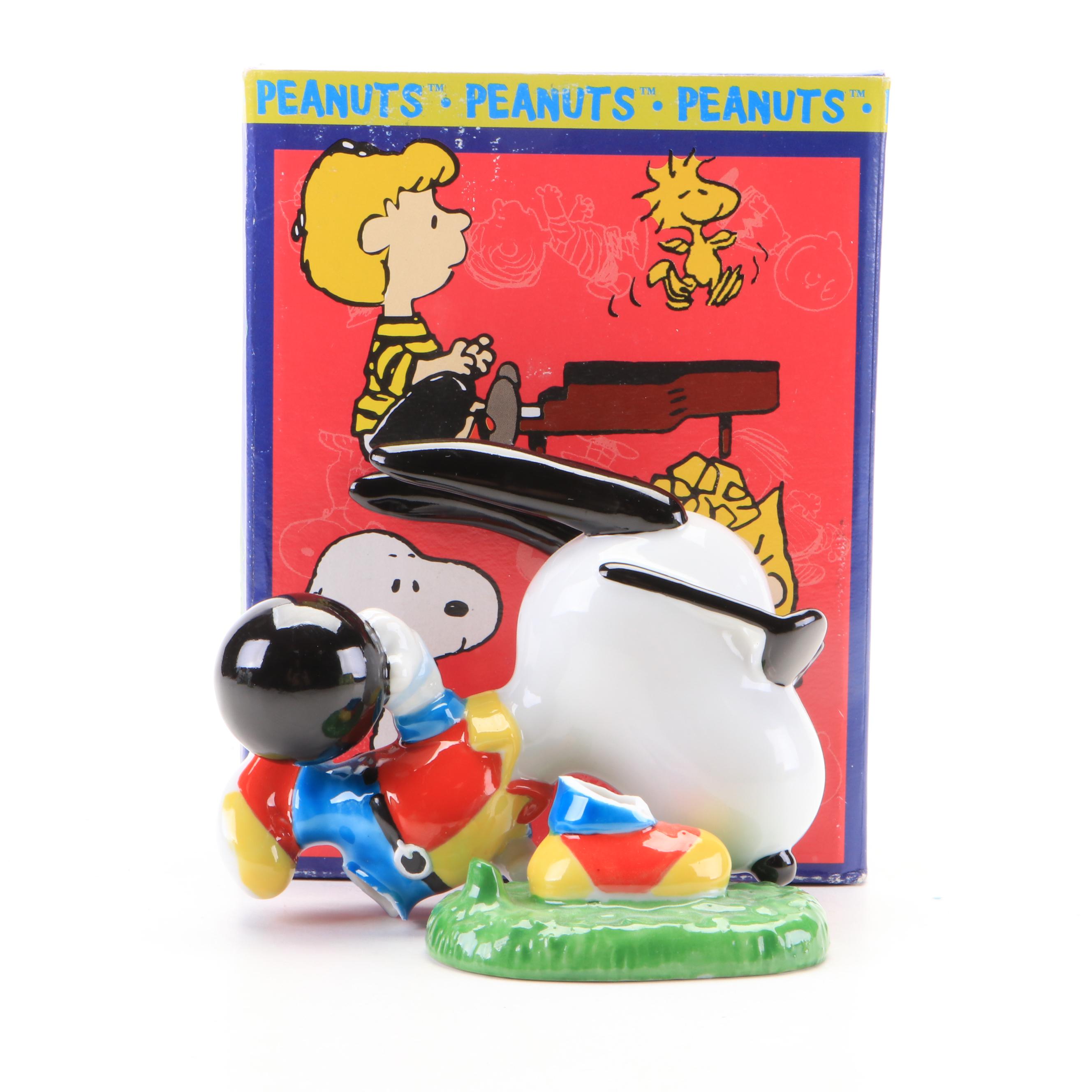 United Feature Syndicate Peanuts "Mailman Snoopy" and Other Figurines
