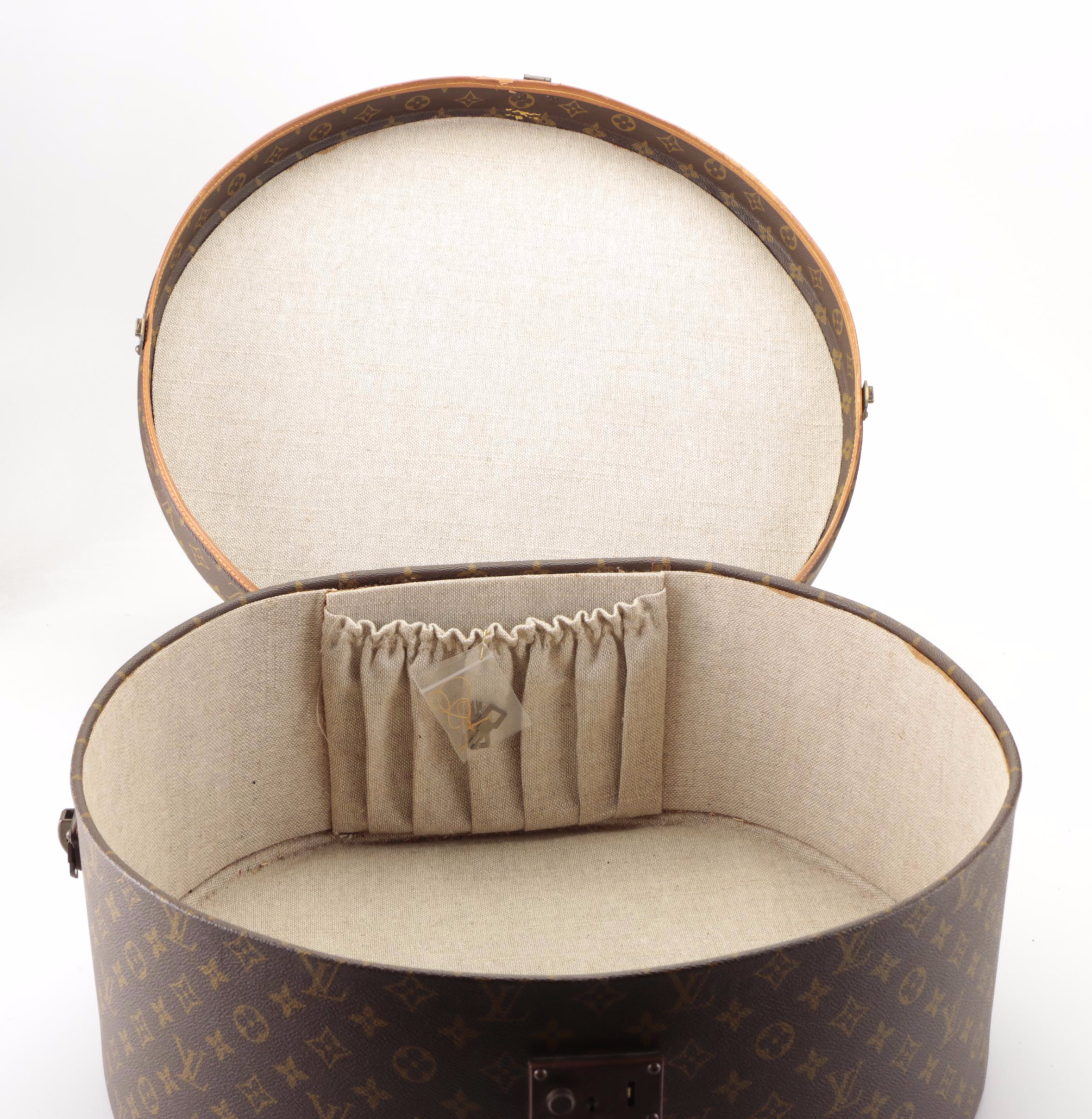 Louis Vuitton Boite Chapeaux 50 Hat Box in Monogram Canvas and Leather Trim