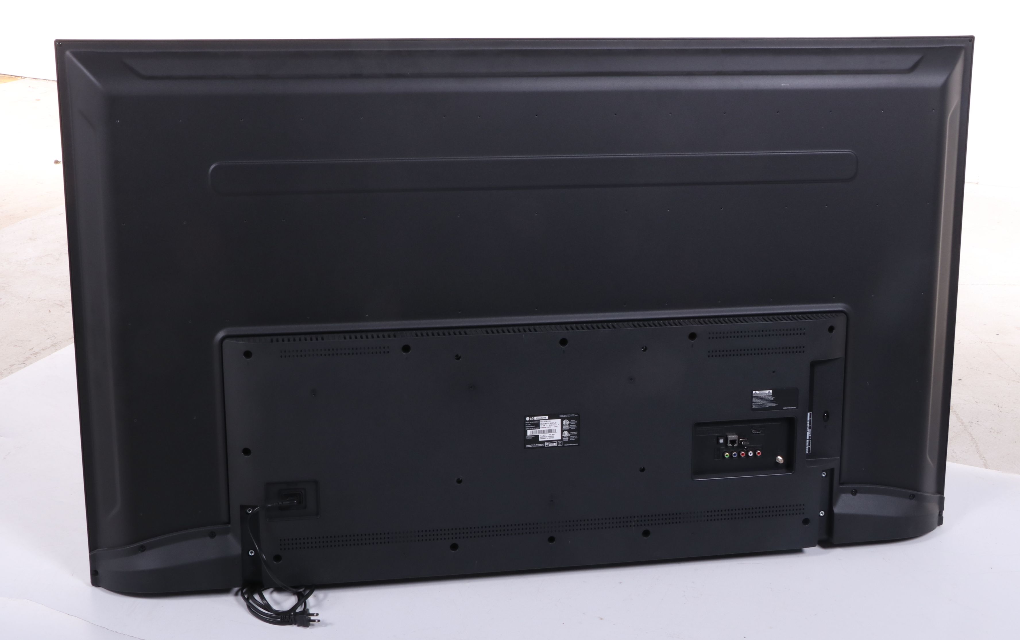 LG 65" 4K UHD HDR Smart LED TV