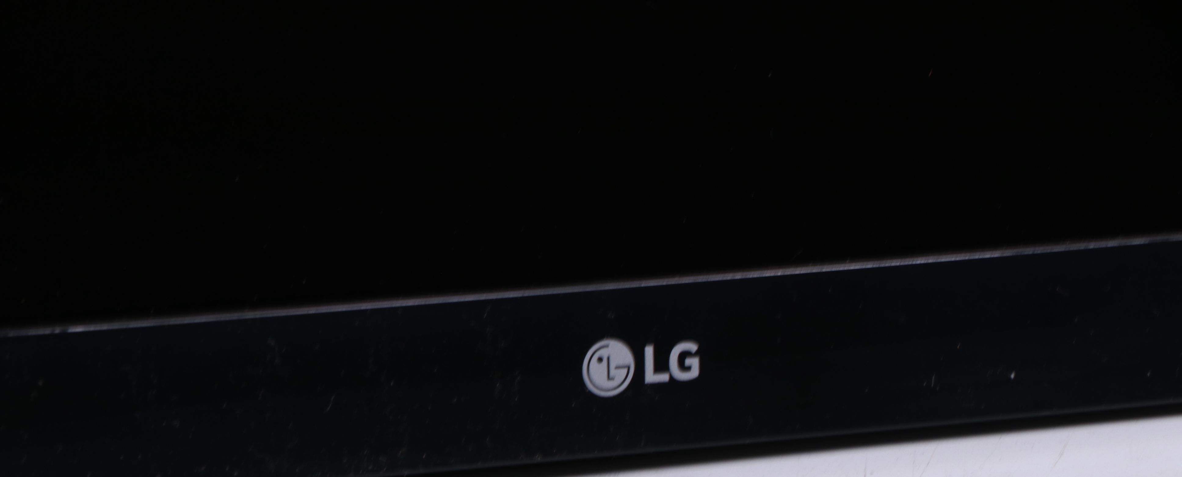 LG 65" 4K UHD HDR Smart LED TV