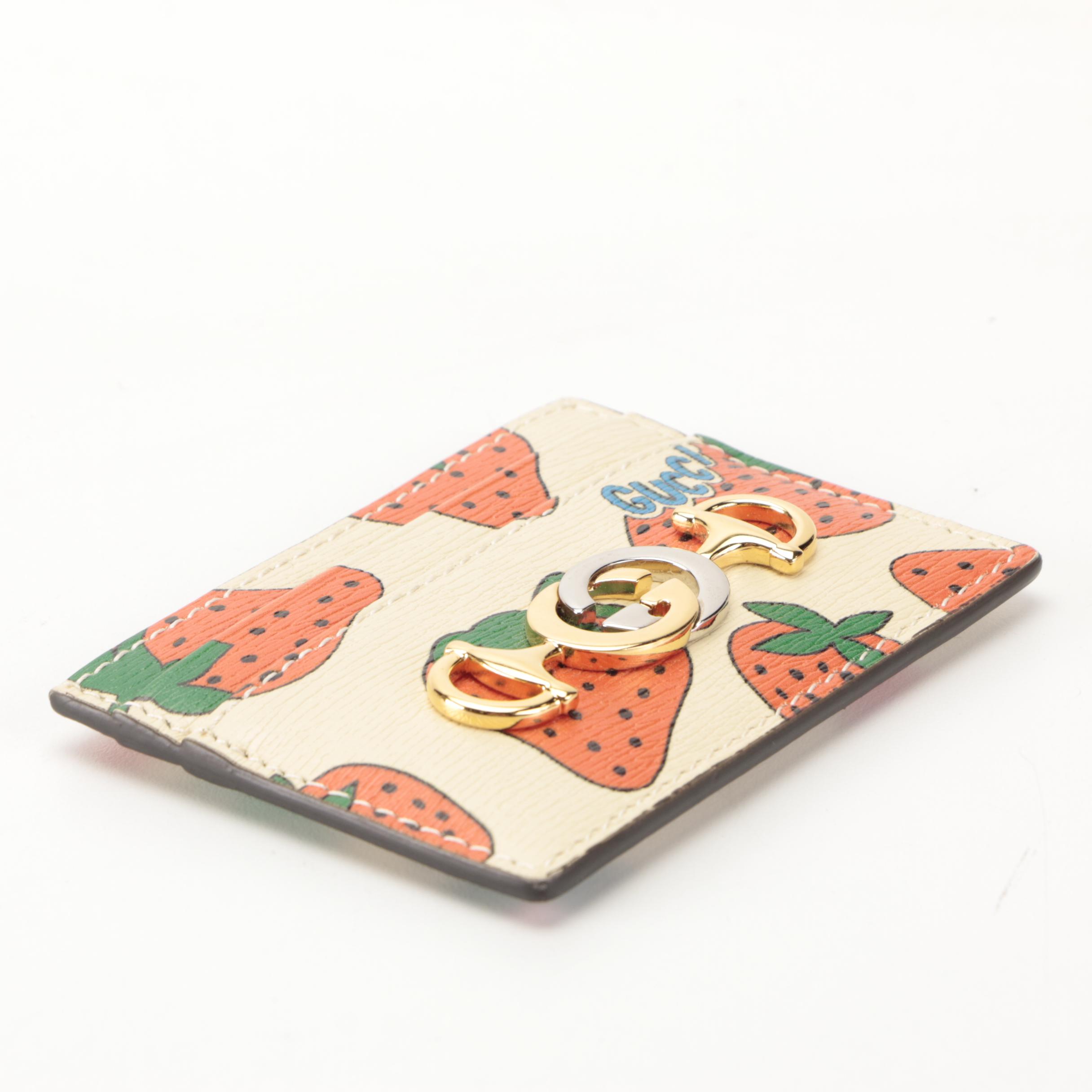 Gucci Zumi Card Case in Strawberry Print Leather with Box