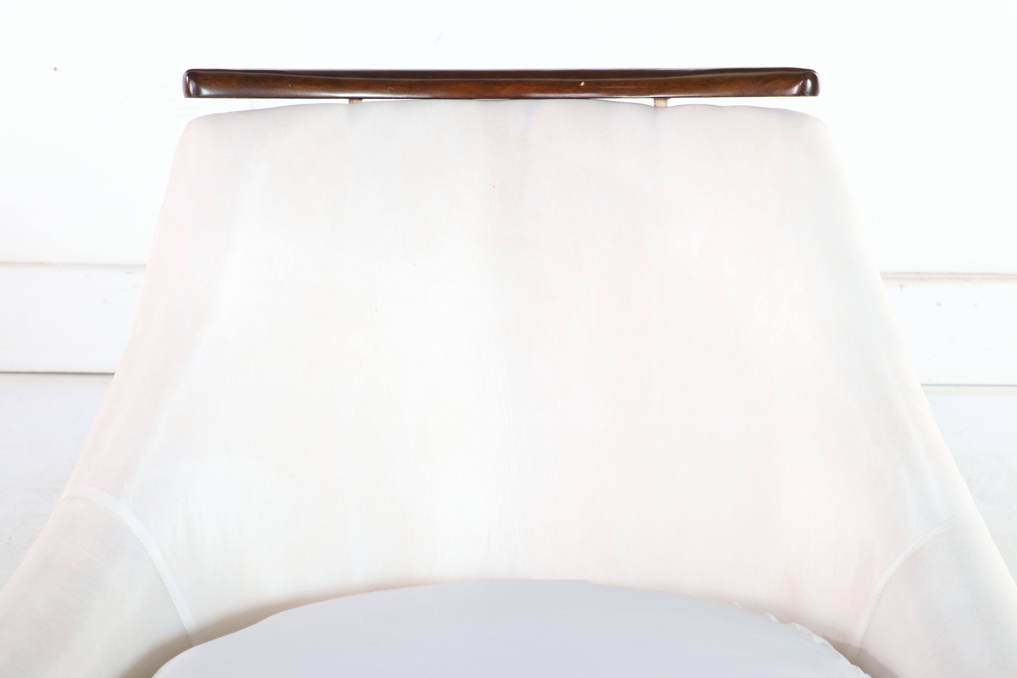 MLW Chairs Modernist Style Hardwood Lounge Chair