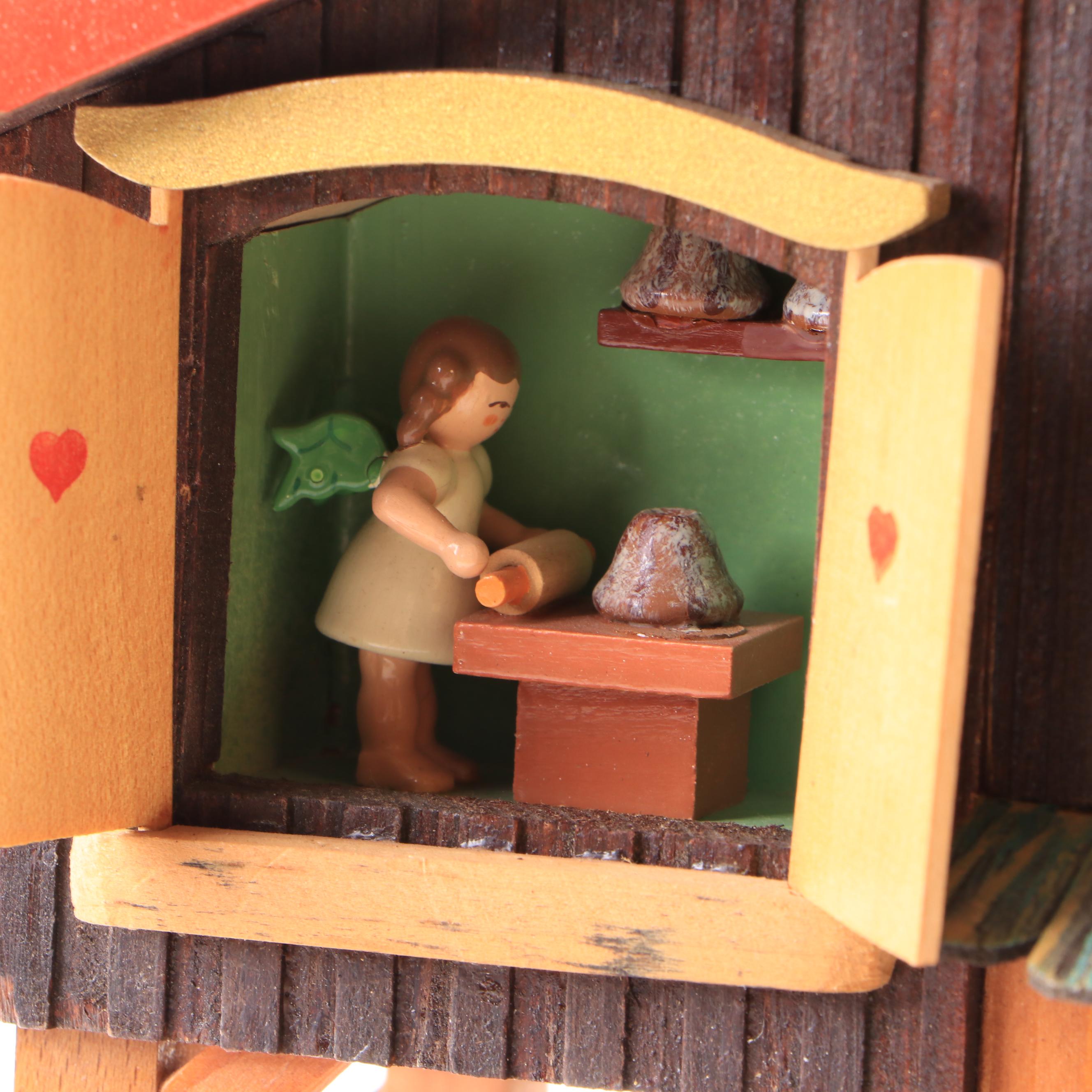 German Advent Candle Pyramid, Russian Belomorskie Uzory Folk Art Box