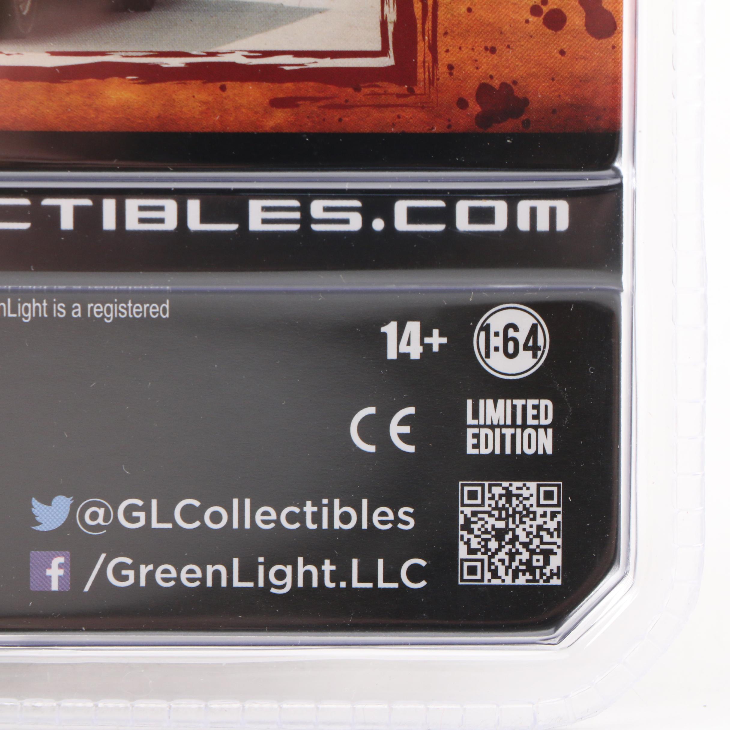 Greenlight The Walking Dead 1973 Winnebago Chieftain 1:64 Scale Diecast Vehicles