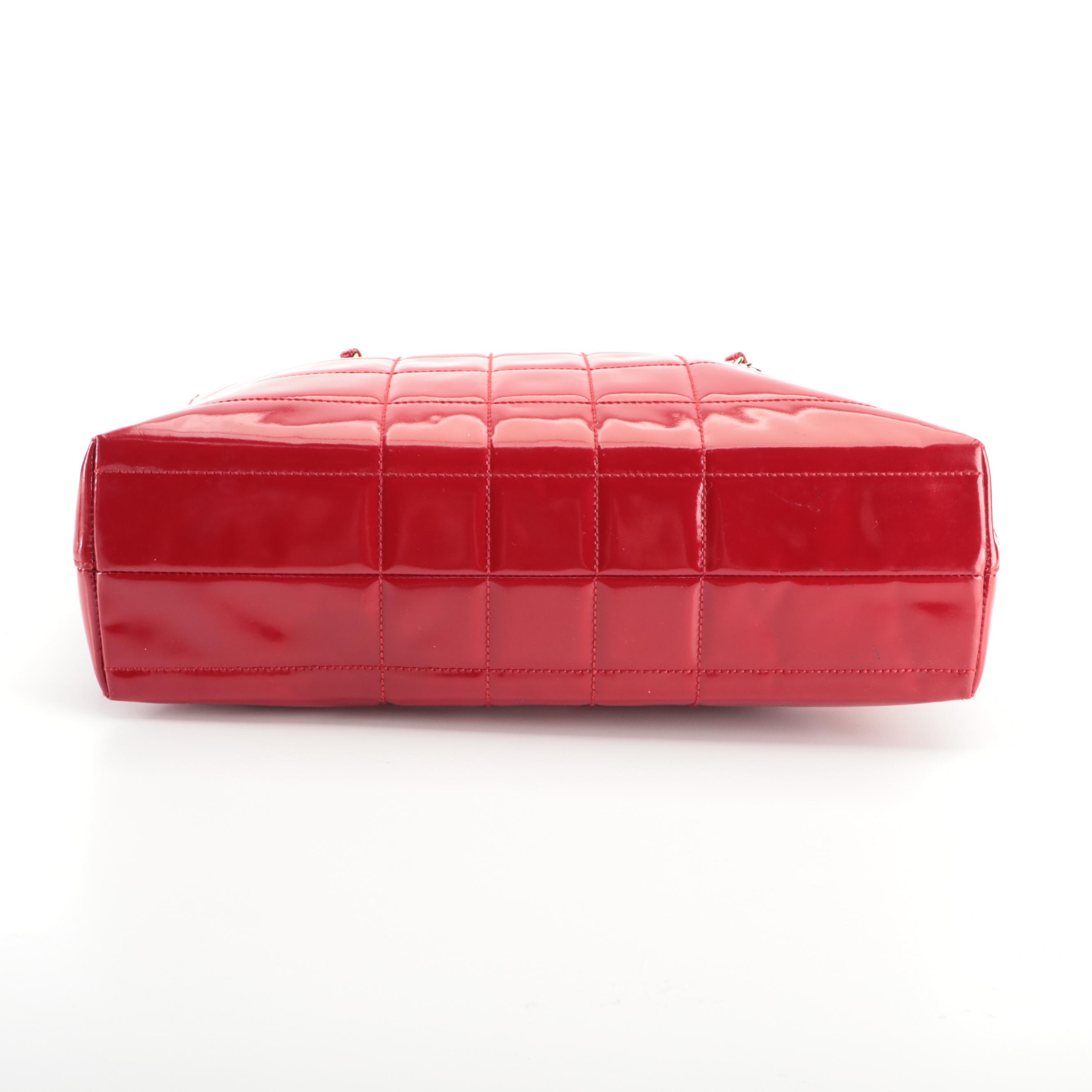 Chanel Chocolate Bar Tote Bag in Quilted Red Patent Leather