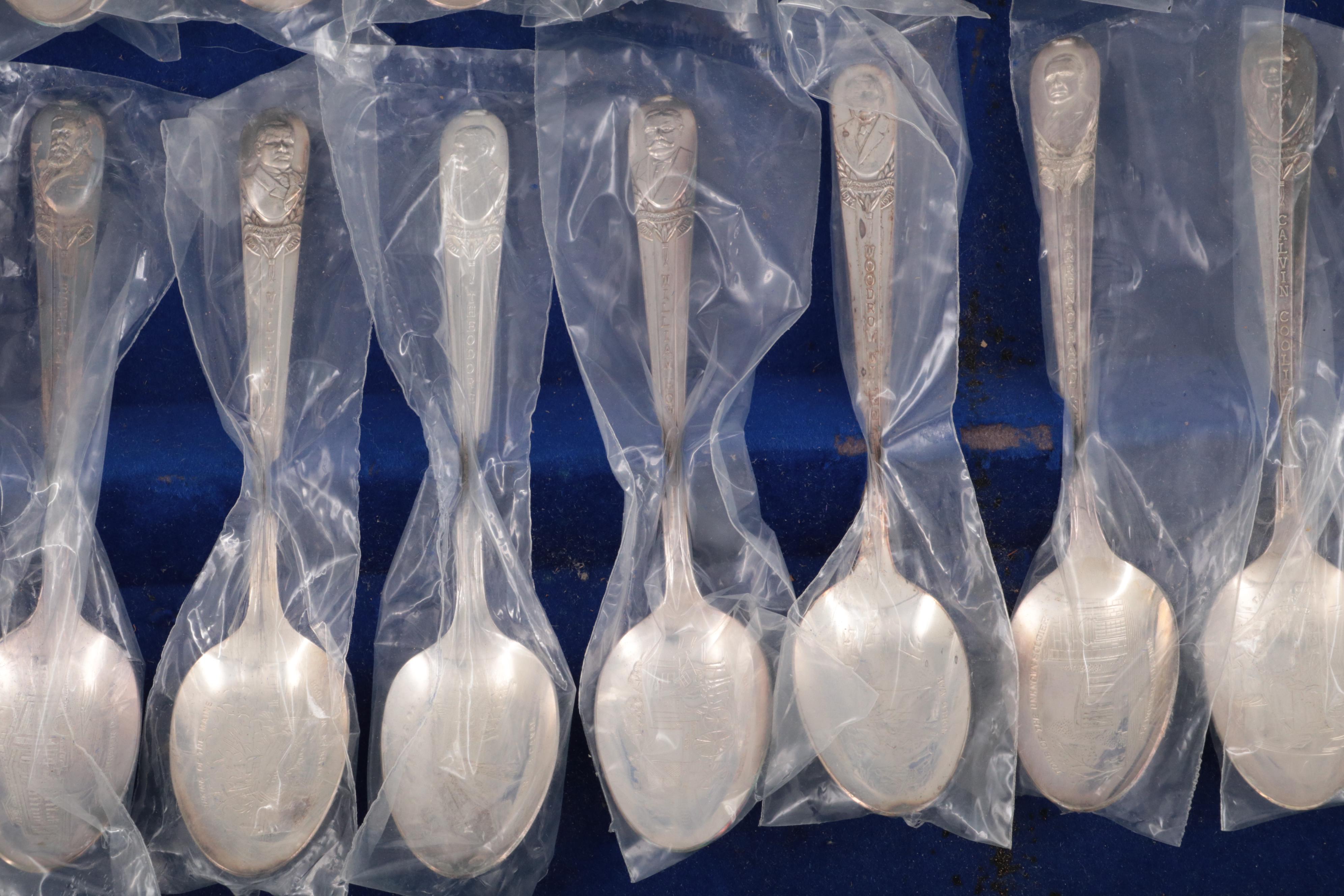 Wm Rogers Silver Plate Presidents Commemorative Spoon Collection in Case