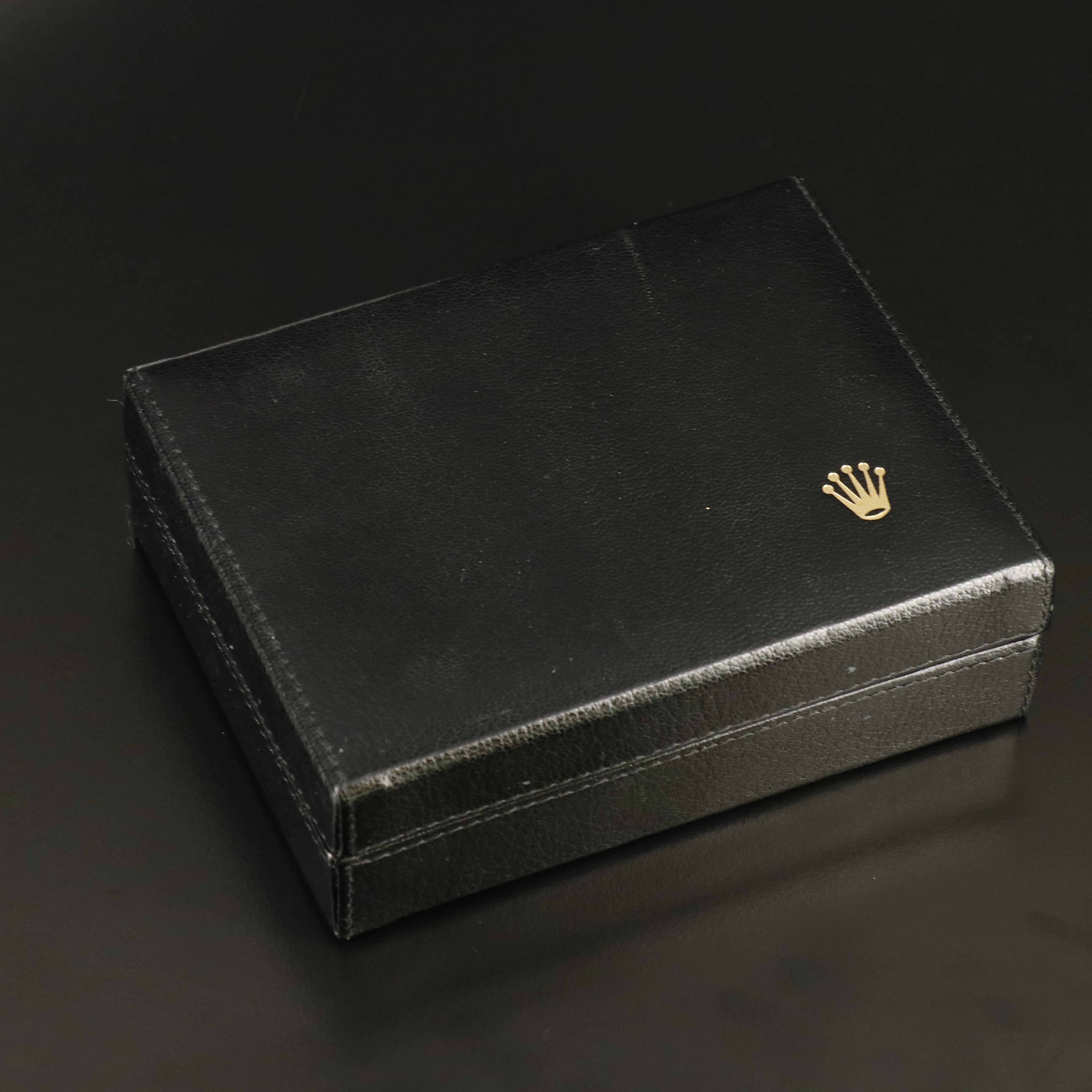 18K Rolex Geneve Cellini Manual Wind Watch