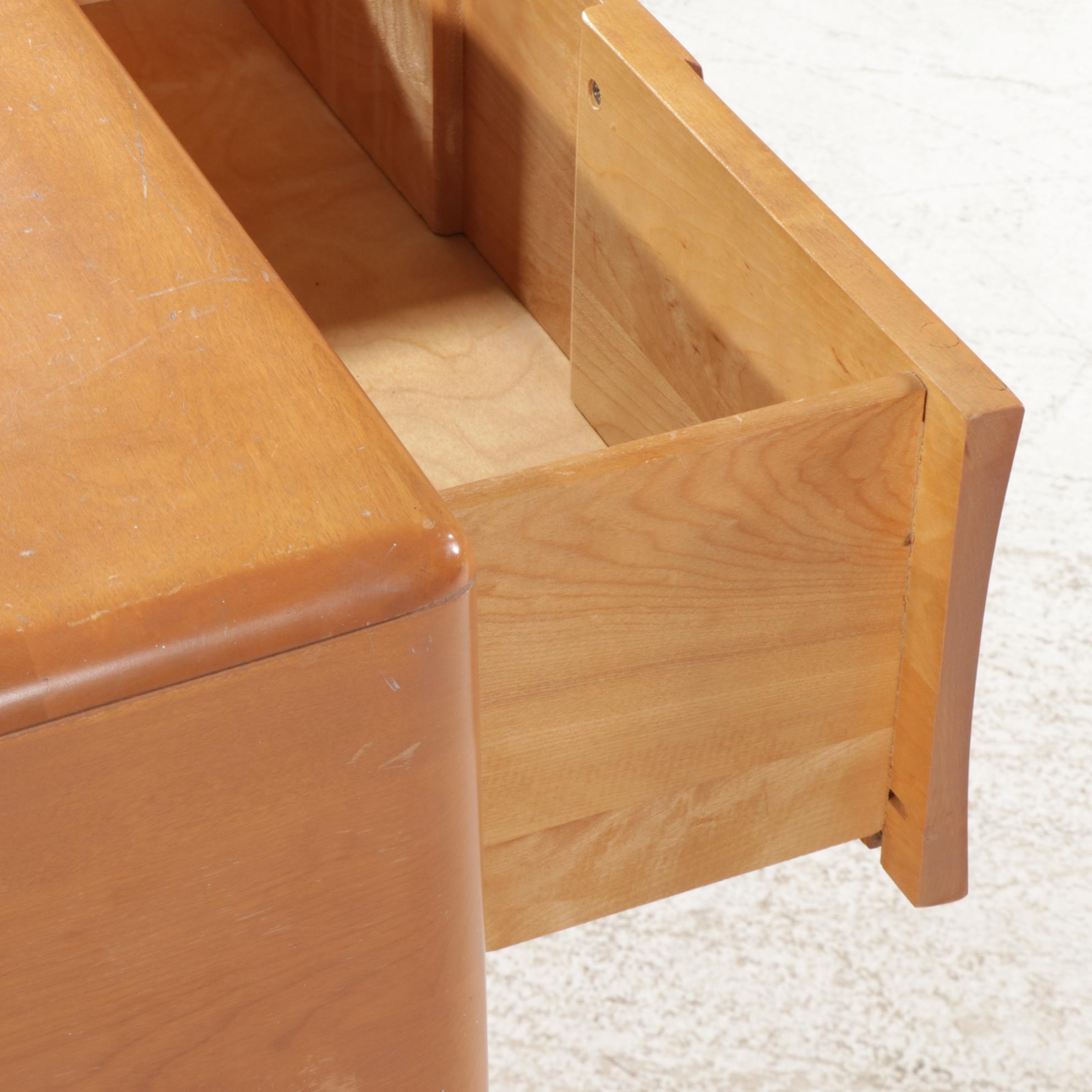 Heywood-Wakefield "Kohinoor" Mid Century Modern Dresser