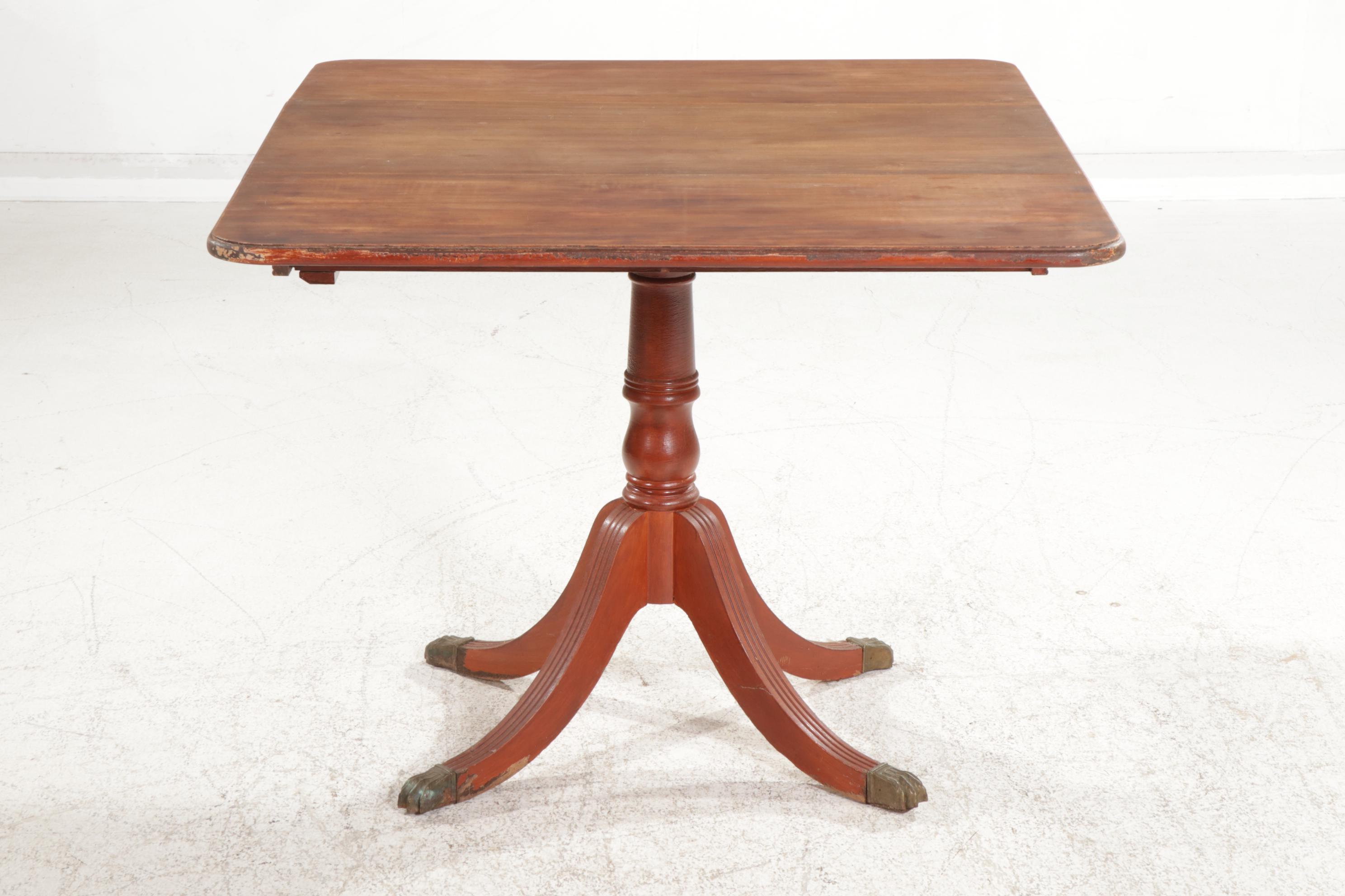 Brandt Sheraton Style Walnut Drop Leaf Table, Mid to Late 20th Century