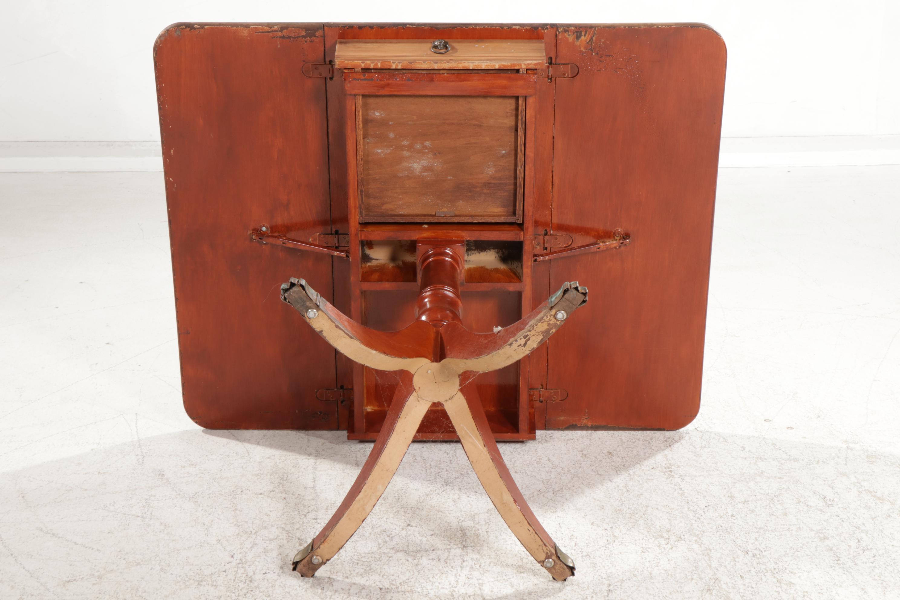 Brandt Sheraton Style Walnut Drop Leaf Table, Mid to Late 20th Century