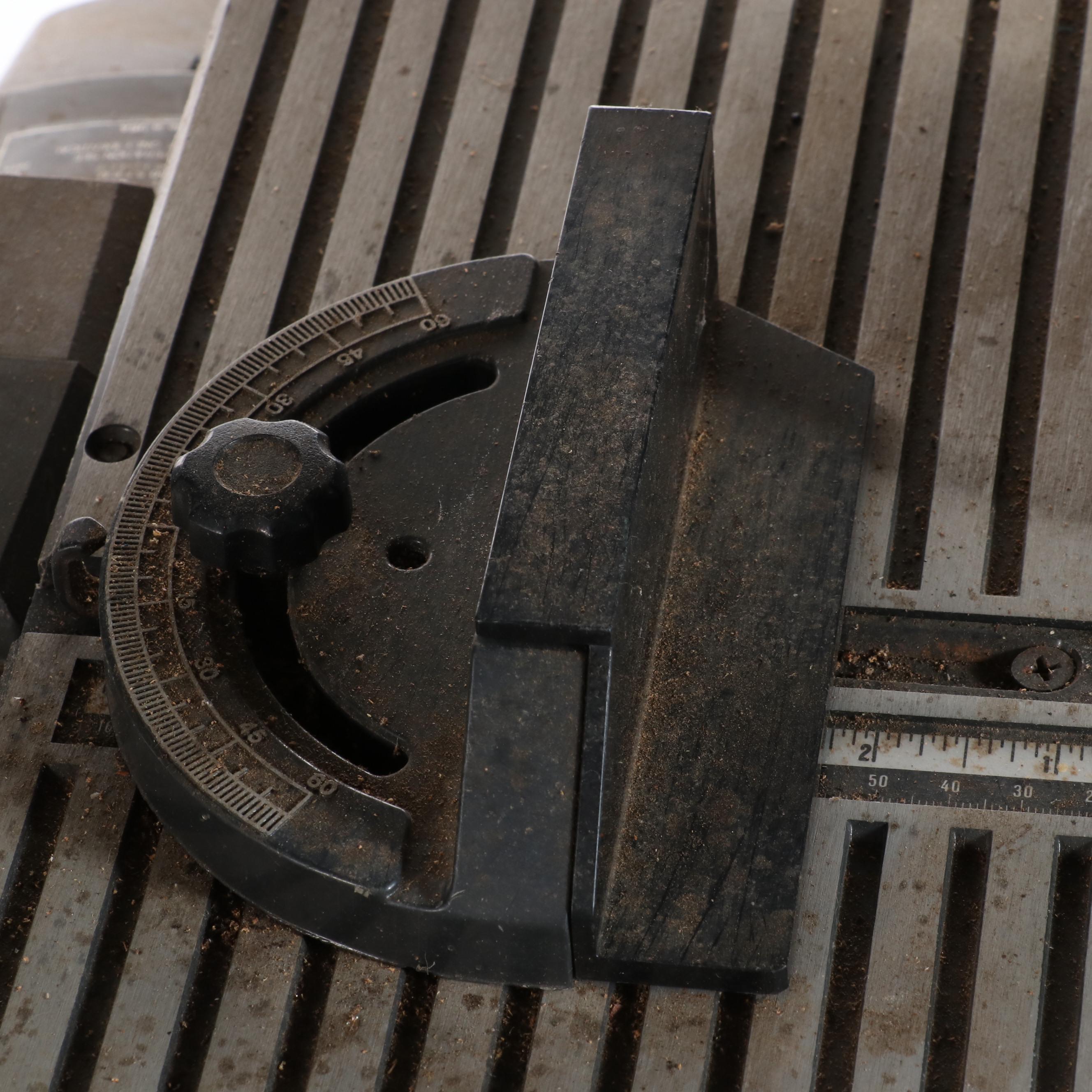 Skil 10" Motorized Electric Bandsaw on Stand