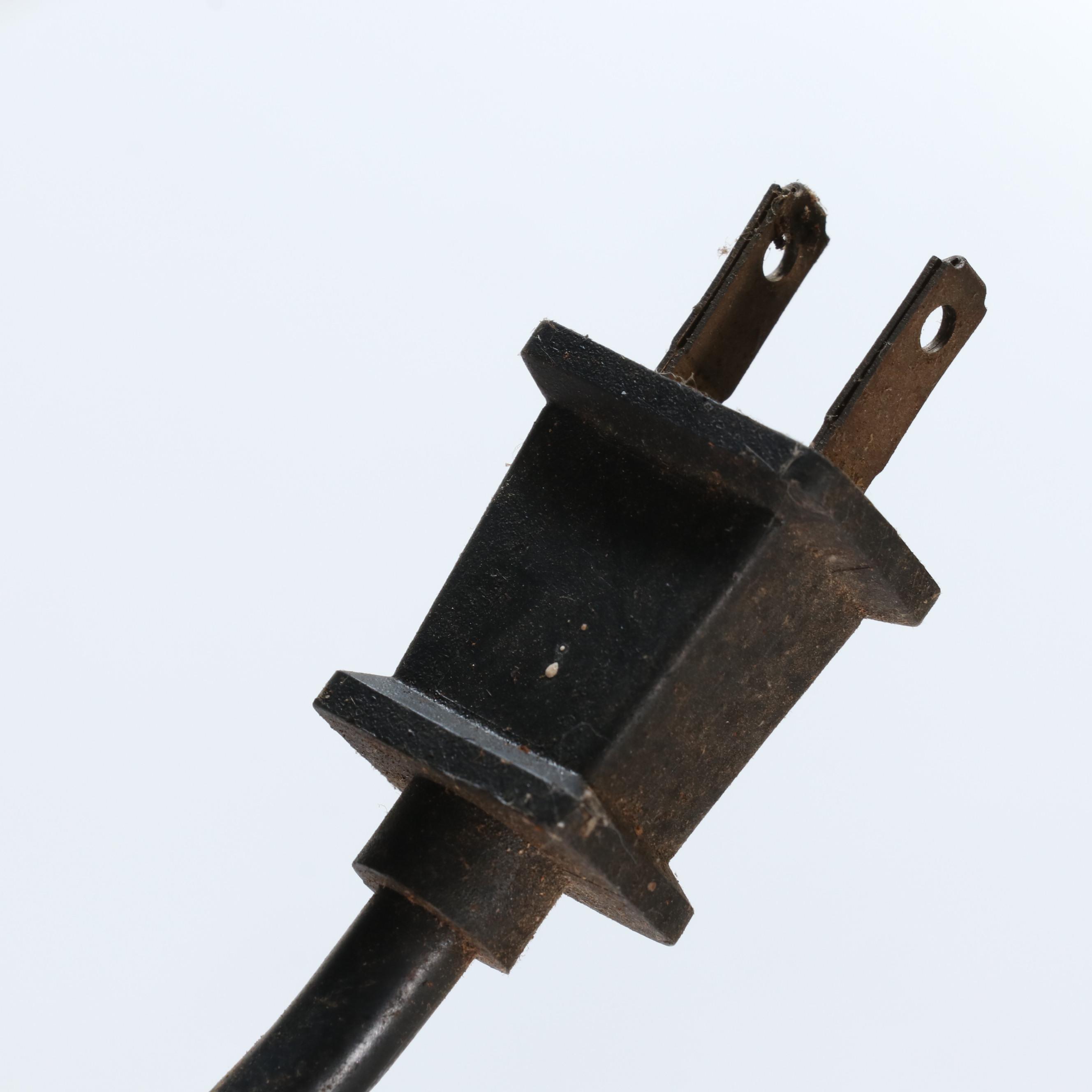 Skil 10" Motorized Electric Bandsaw on Stand