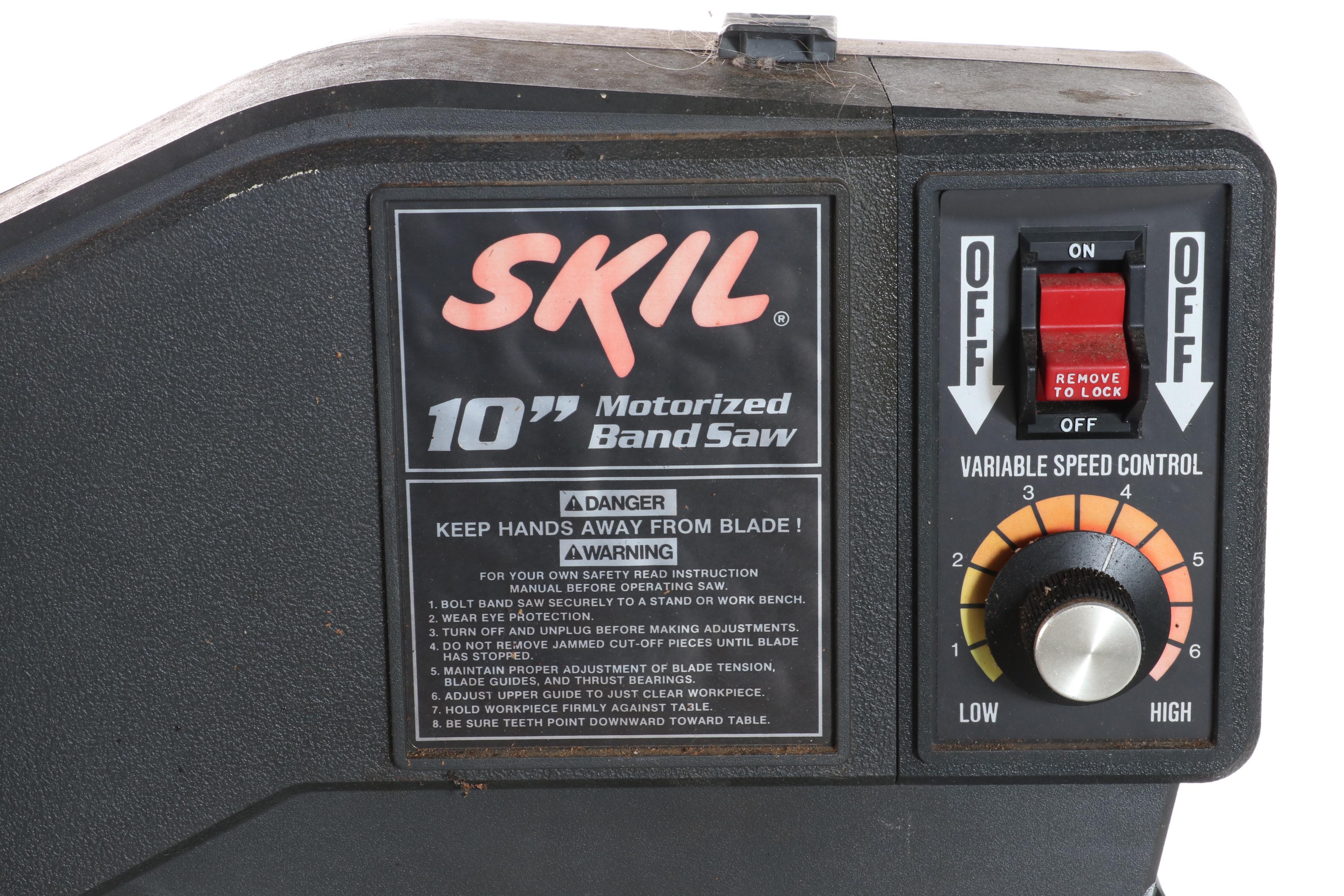 Skil 10" Motorized Electric Bandsaw on Stand