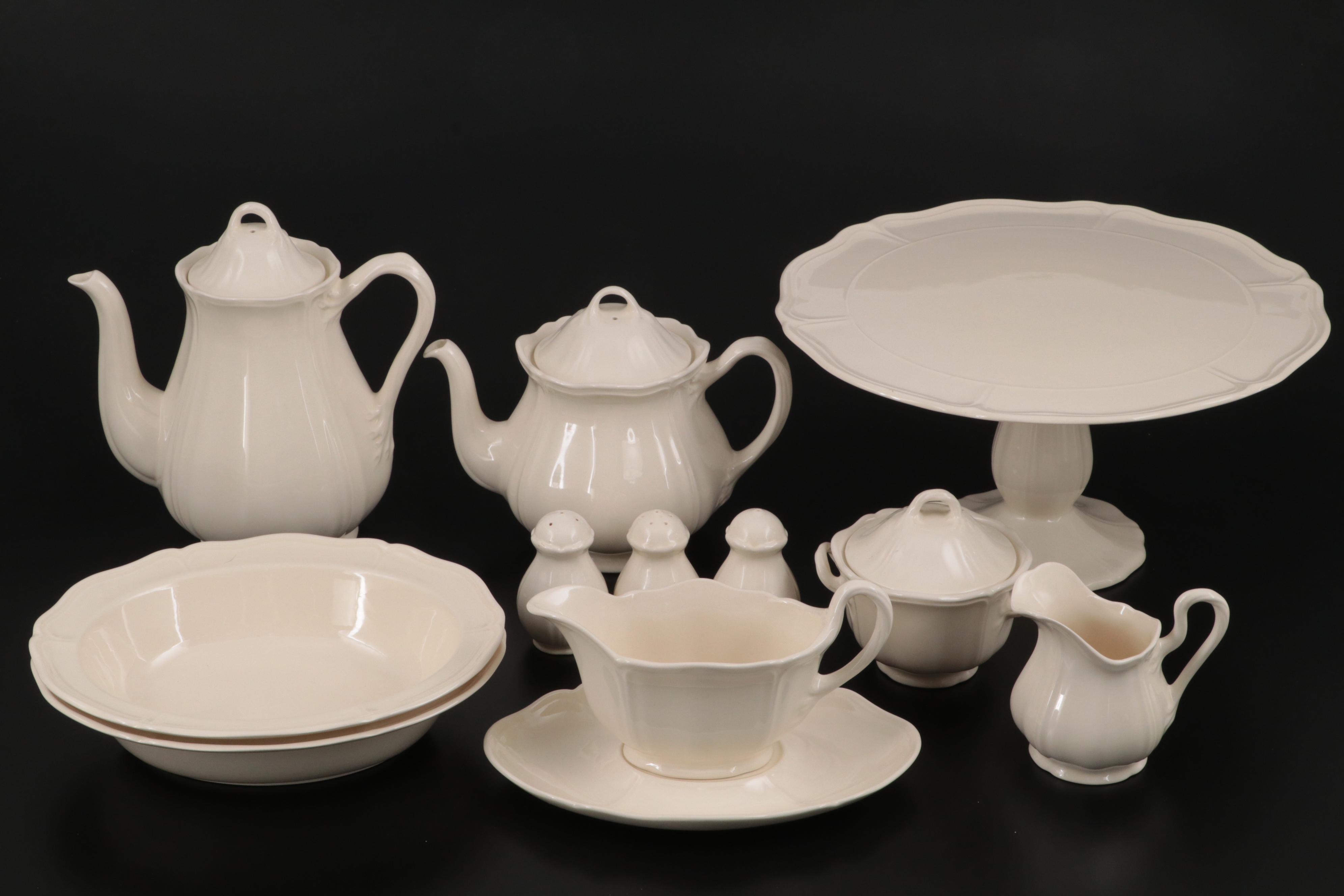 Wedgwood "Queen's Plain" Dinnerware and Table Accessories