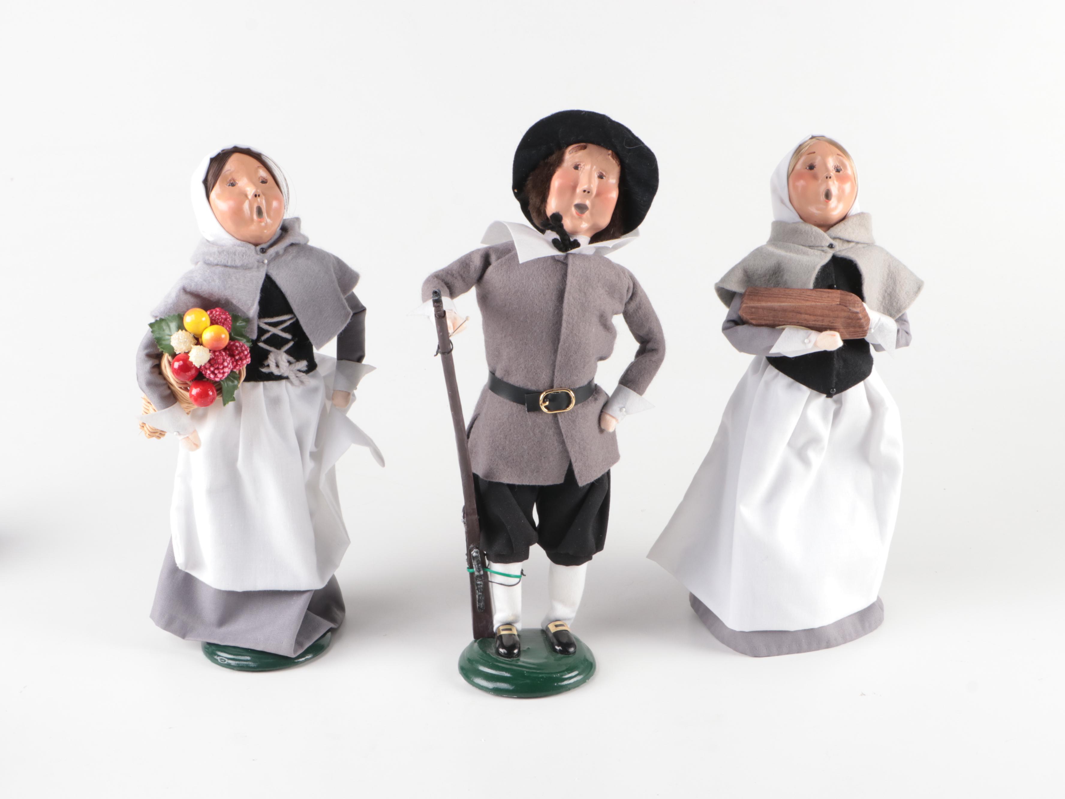 Byers' Choice Ltd. Carolers Williamsburg Thanksgiving Figurines