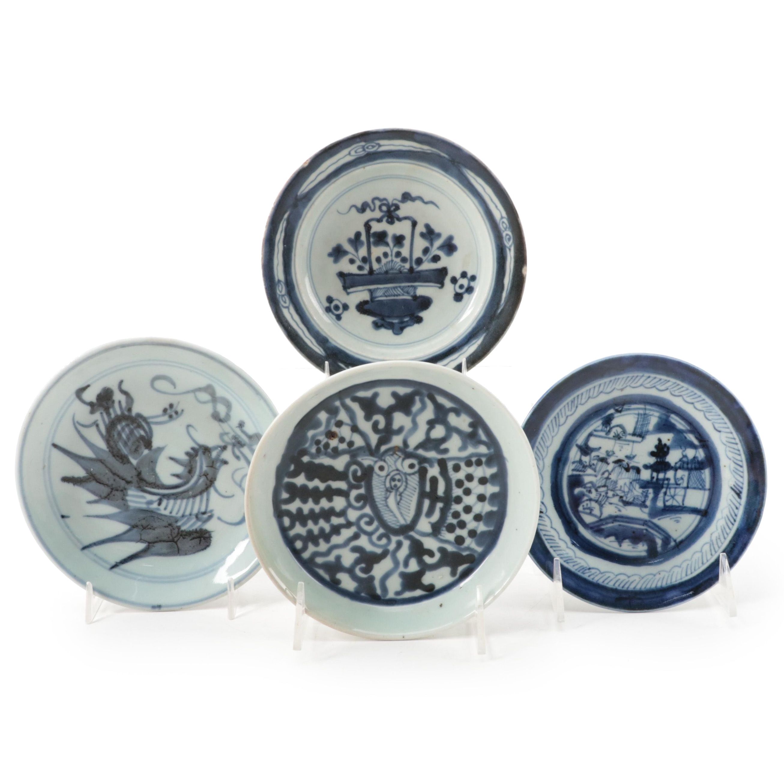 Chinese Swatow Ware Porcelain Bowls