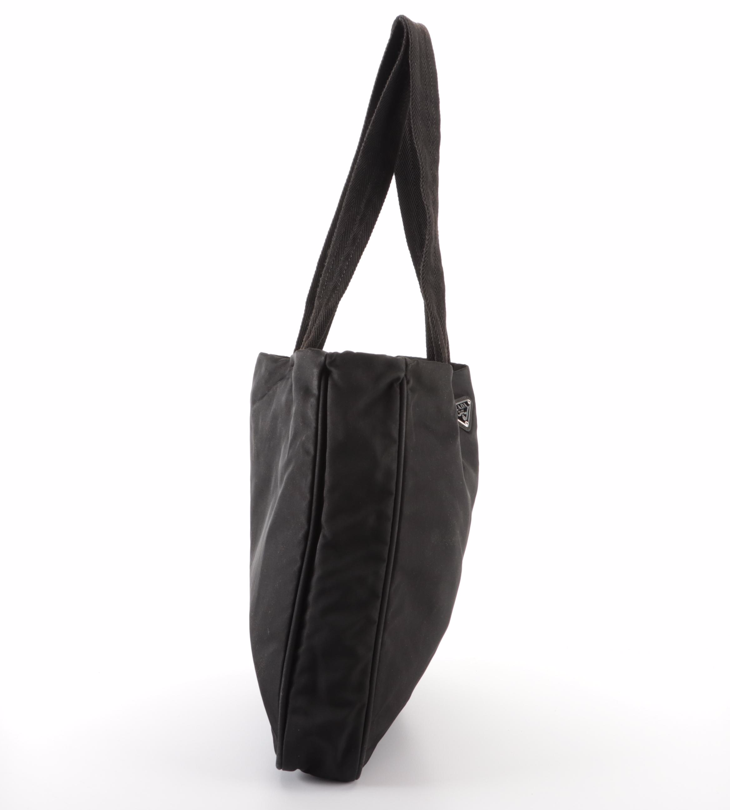 Prada Shoulder Bag in Black Tessuto Nylon