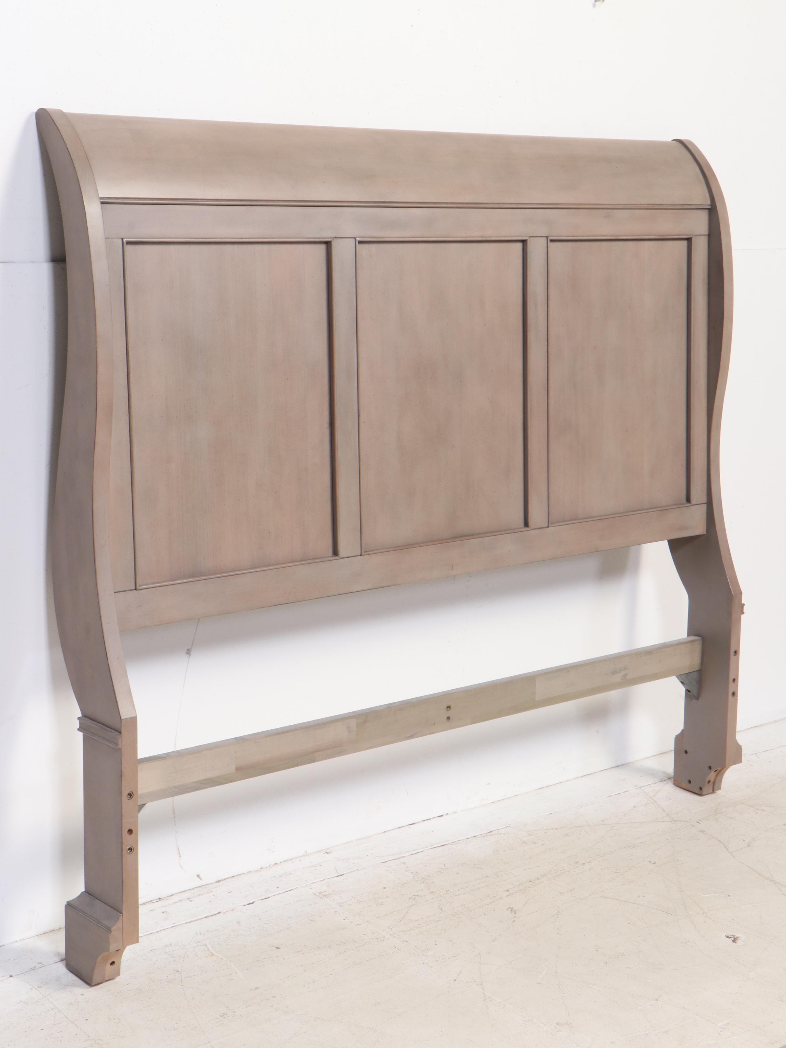 Cresent Fine Furniture "Melrose" Beech Queen Size Bed Frame in Gray Finish