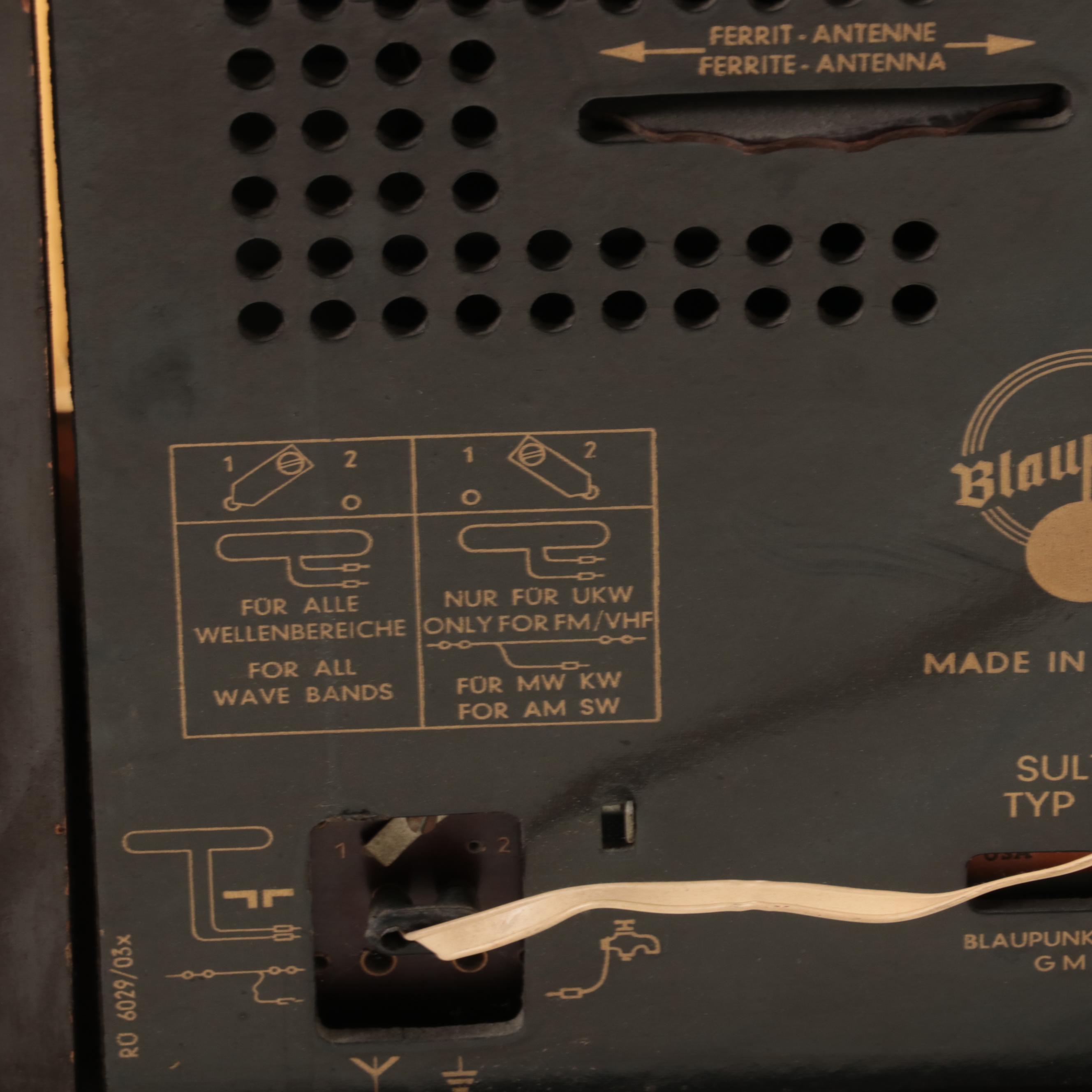 MCM Blaupunkt Sultan 2623 Tabletop Radio, Circa 1960