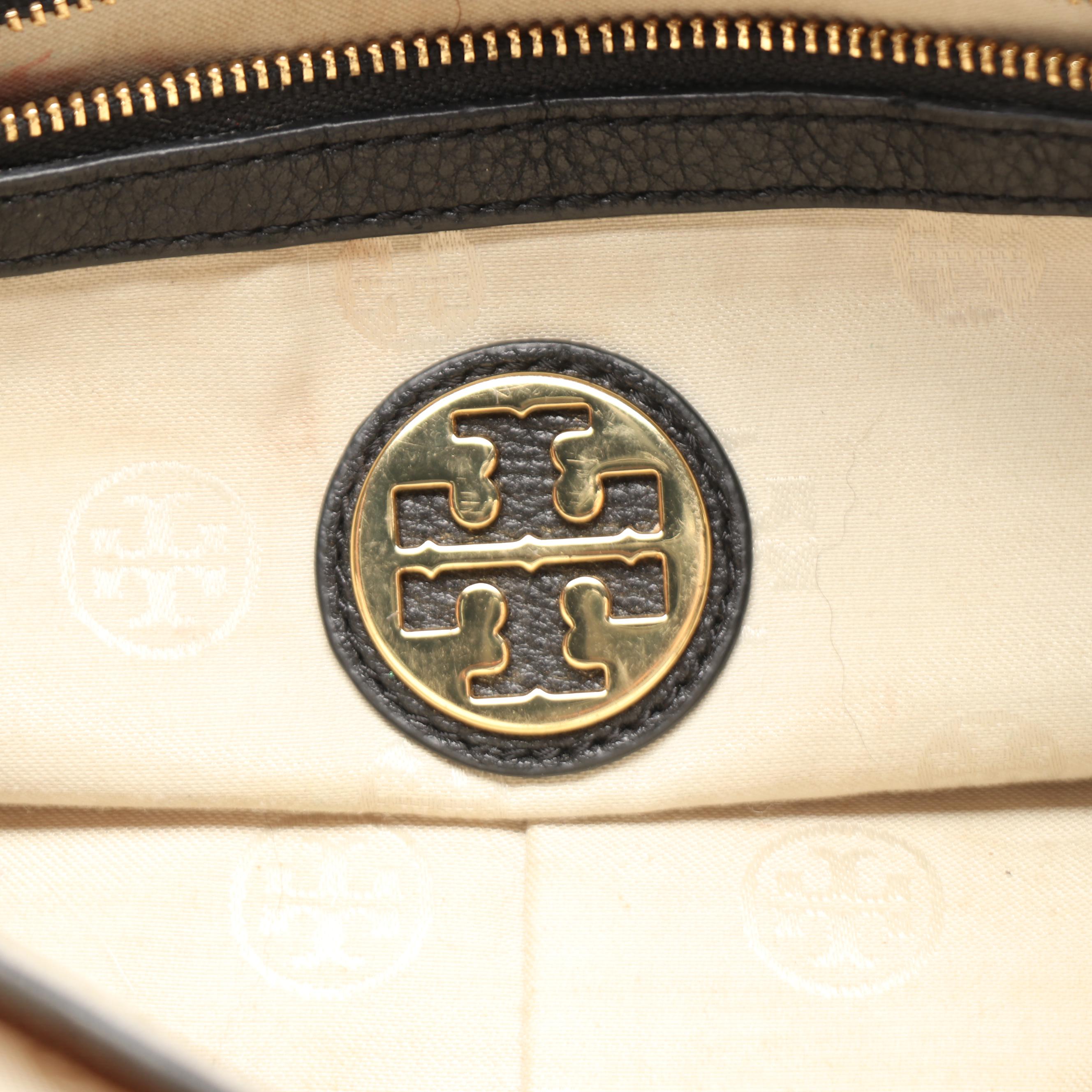 Tory Burch Amanda Convertible Tote in Black Grainy Leather with Detachable Strap