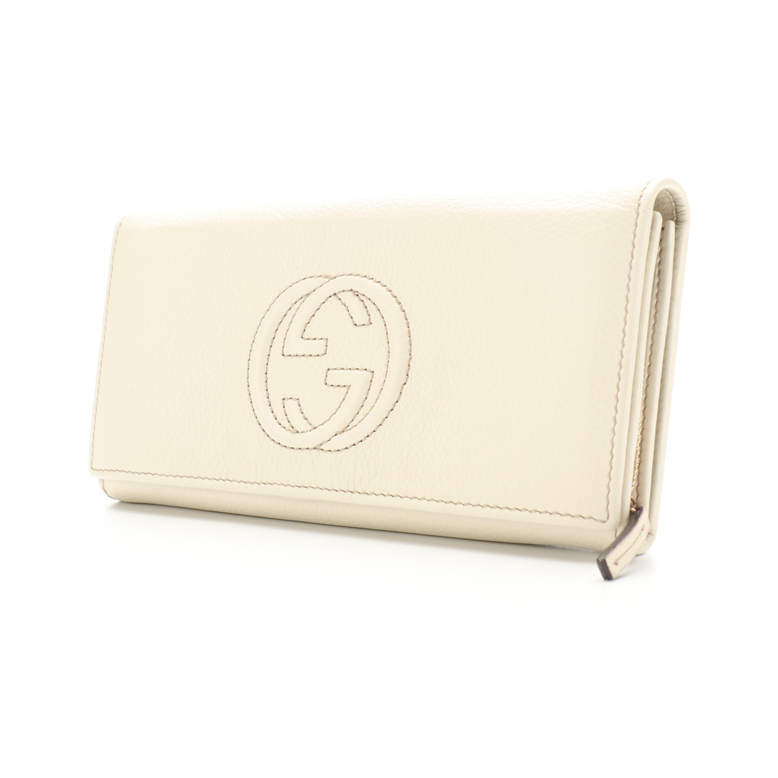 Gucci Interlocking GG Soho Continental Wallet in Grained Leather