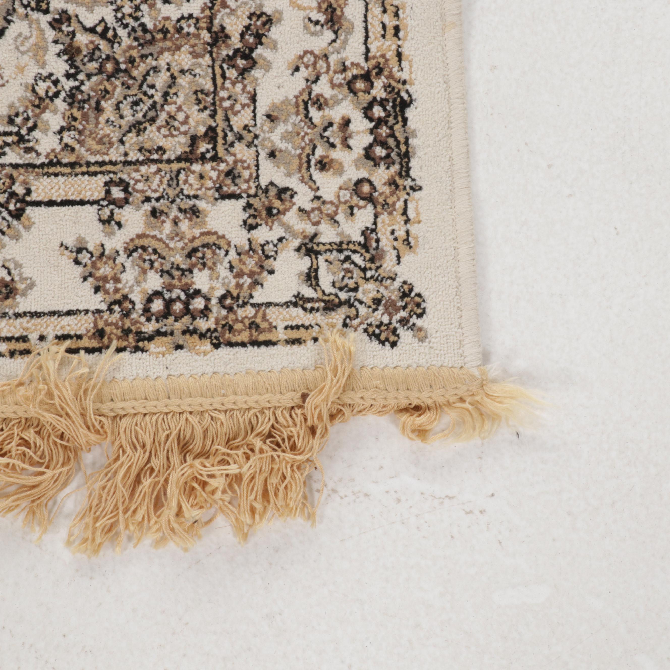 1'8 x 2'11 Machine Made Zrabi Rococo Style Accent Rugs