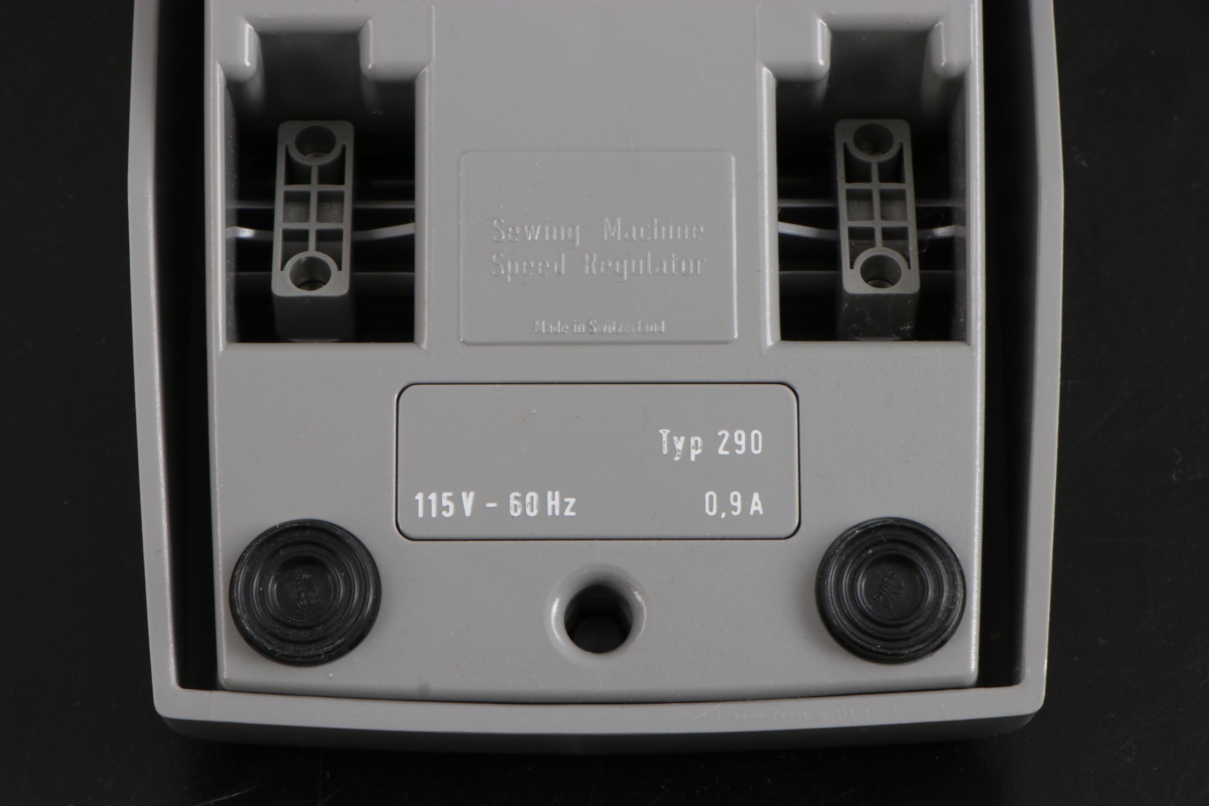 Bernina 1001 Sewing Machine