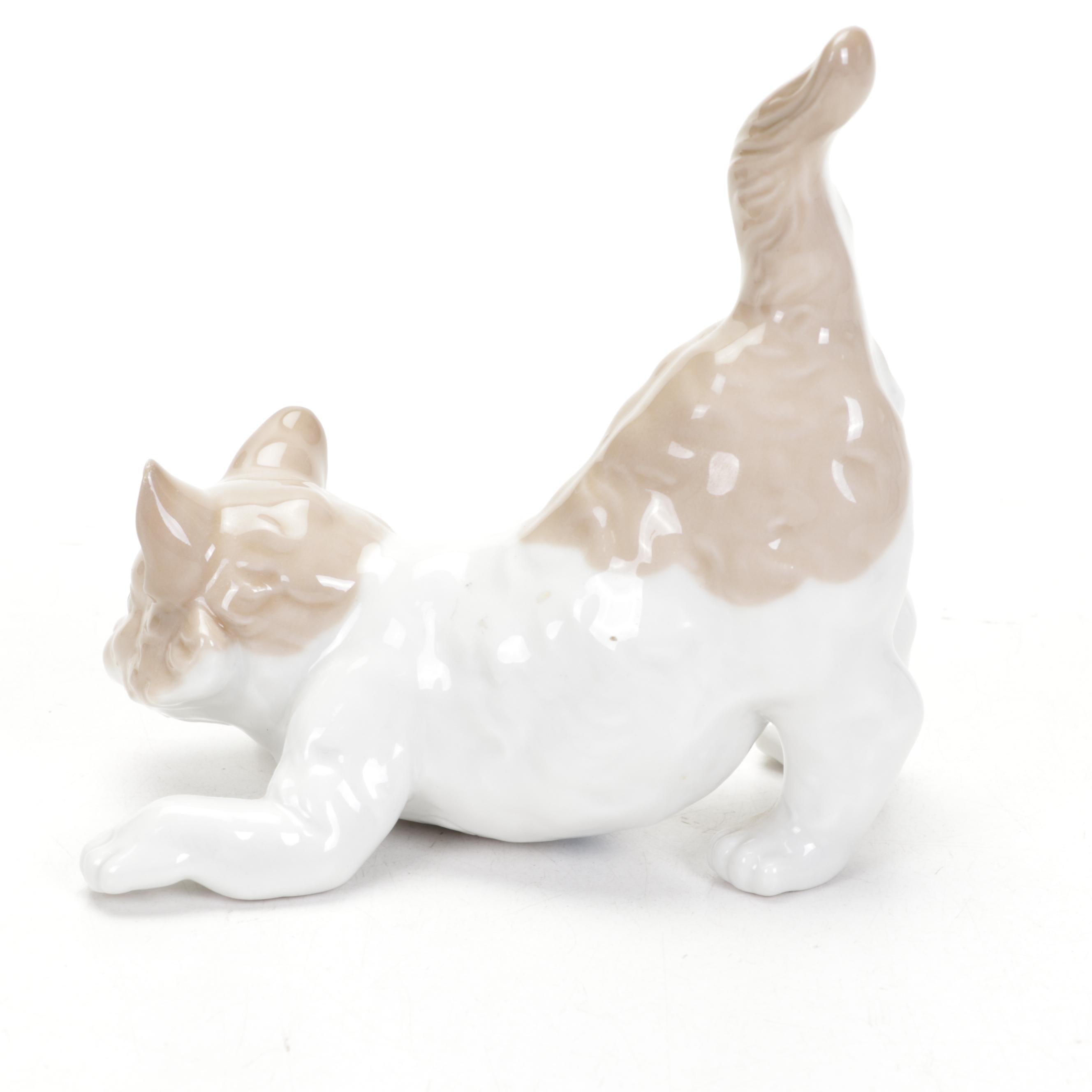 Lladró "Playful Cat" Porcelain Figurine and Christmas Ornaments