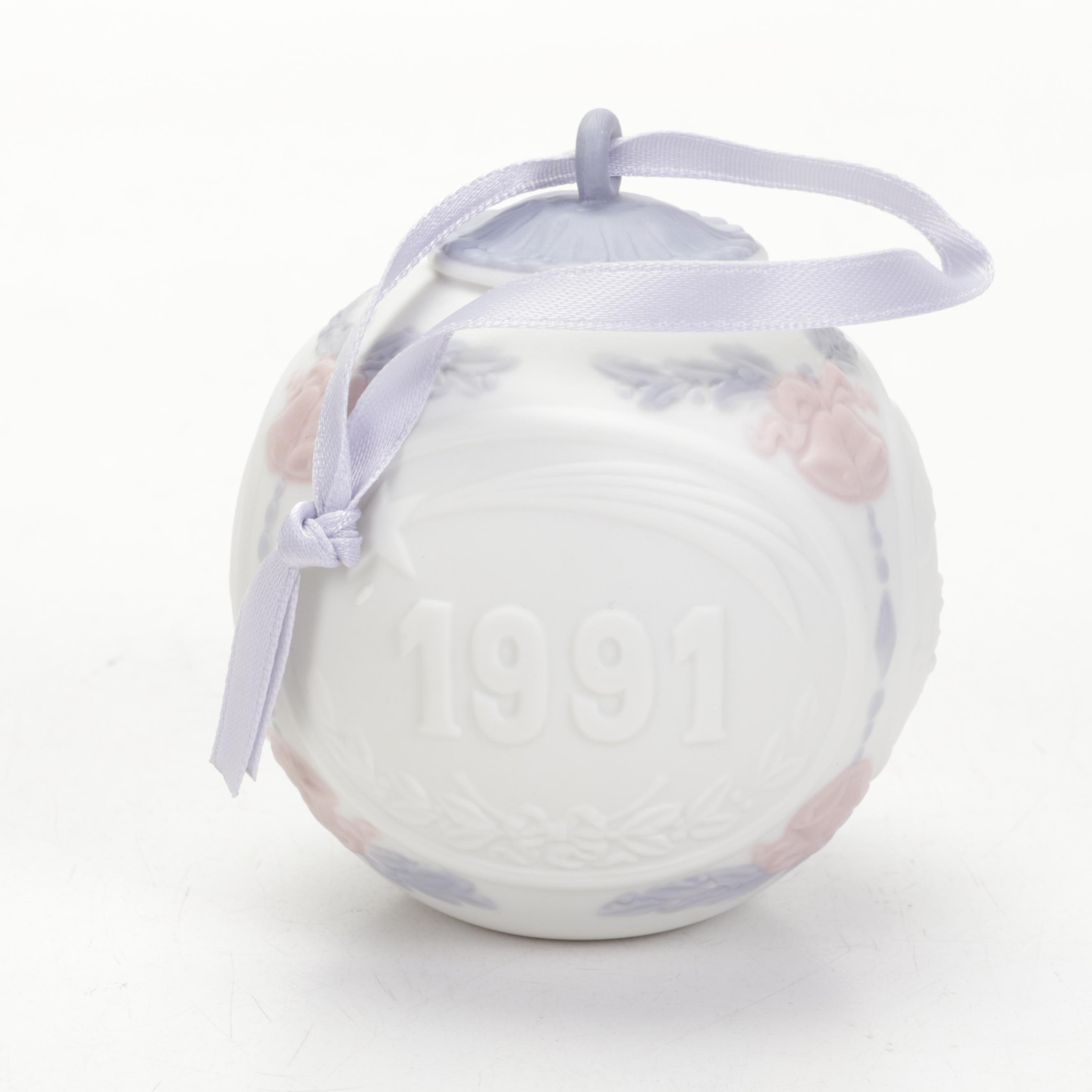 Lladró "Playful Cat" Porcelain Figurine and Christmas Ornaments