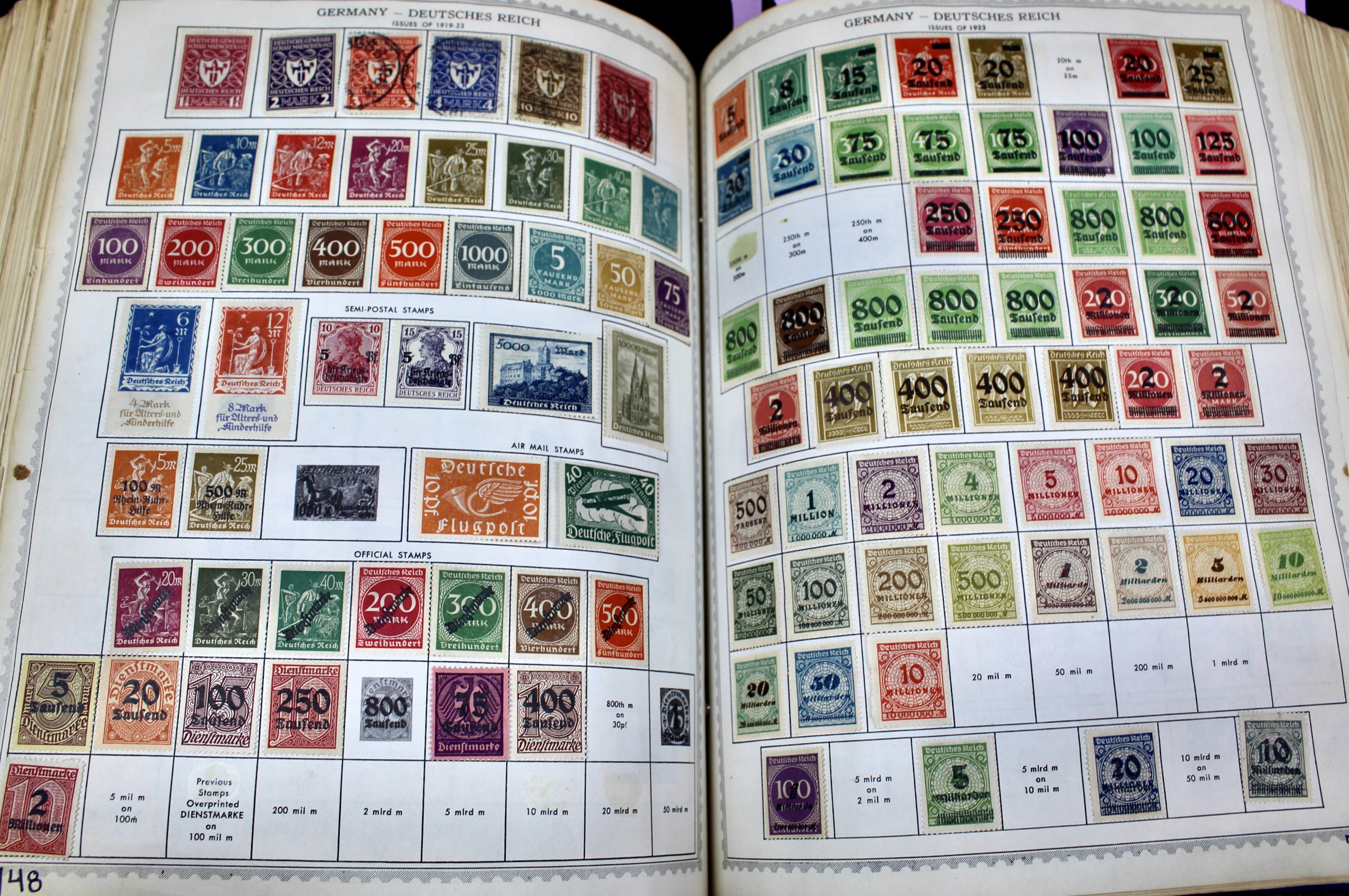 Minkus Master Global Stamp Album