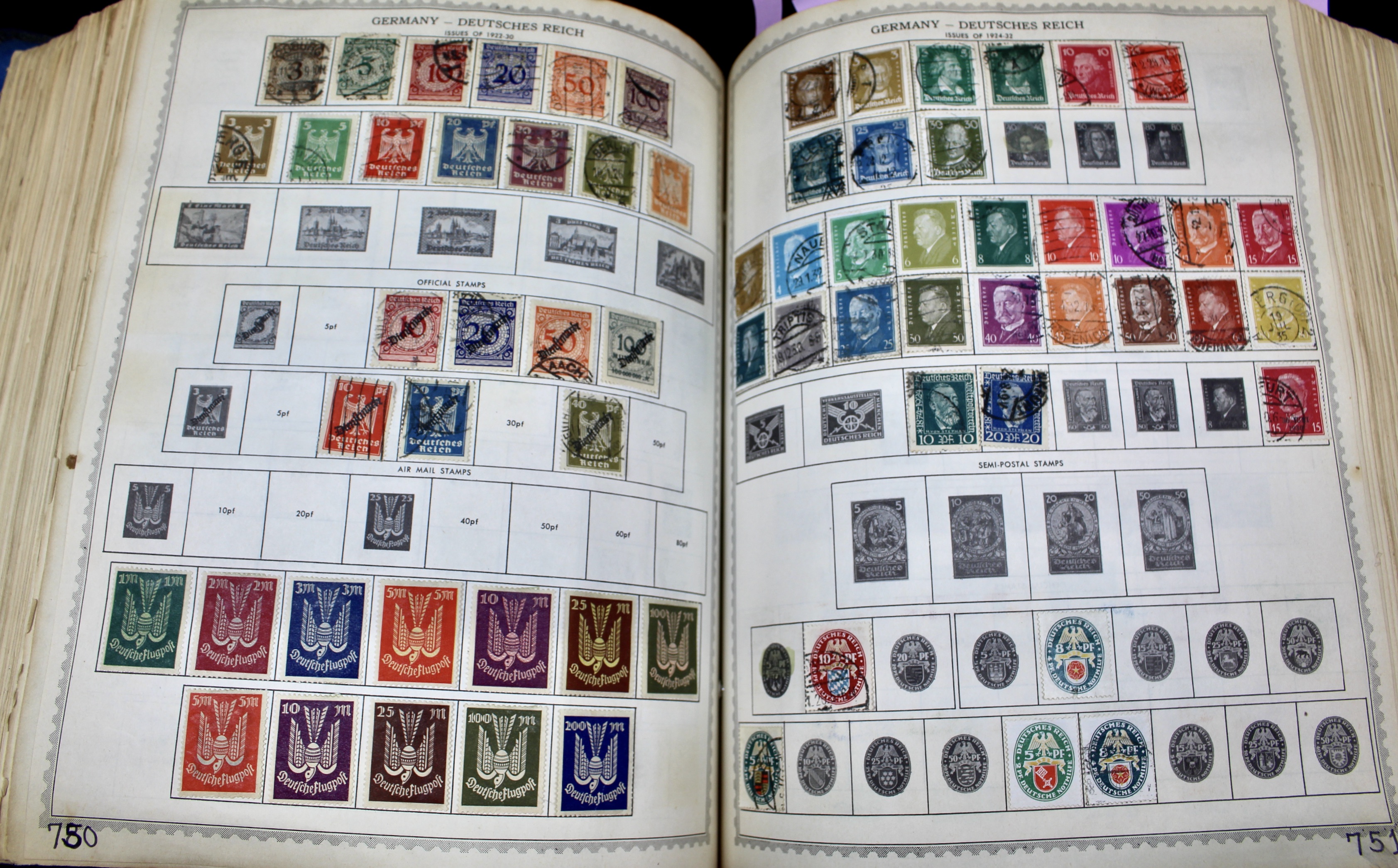 Minkus Master Global Stamp Album