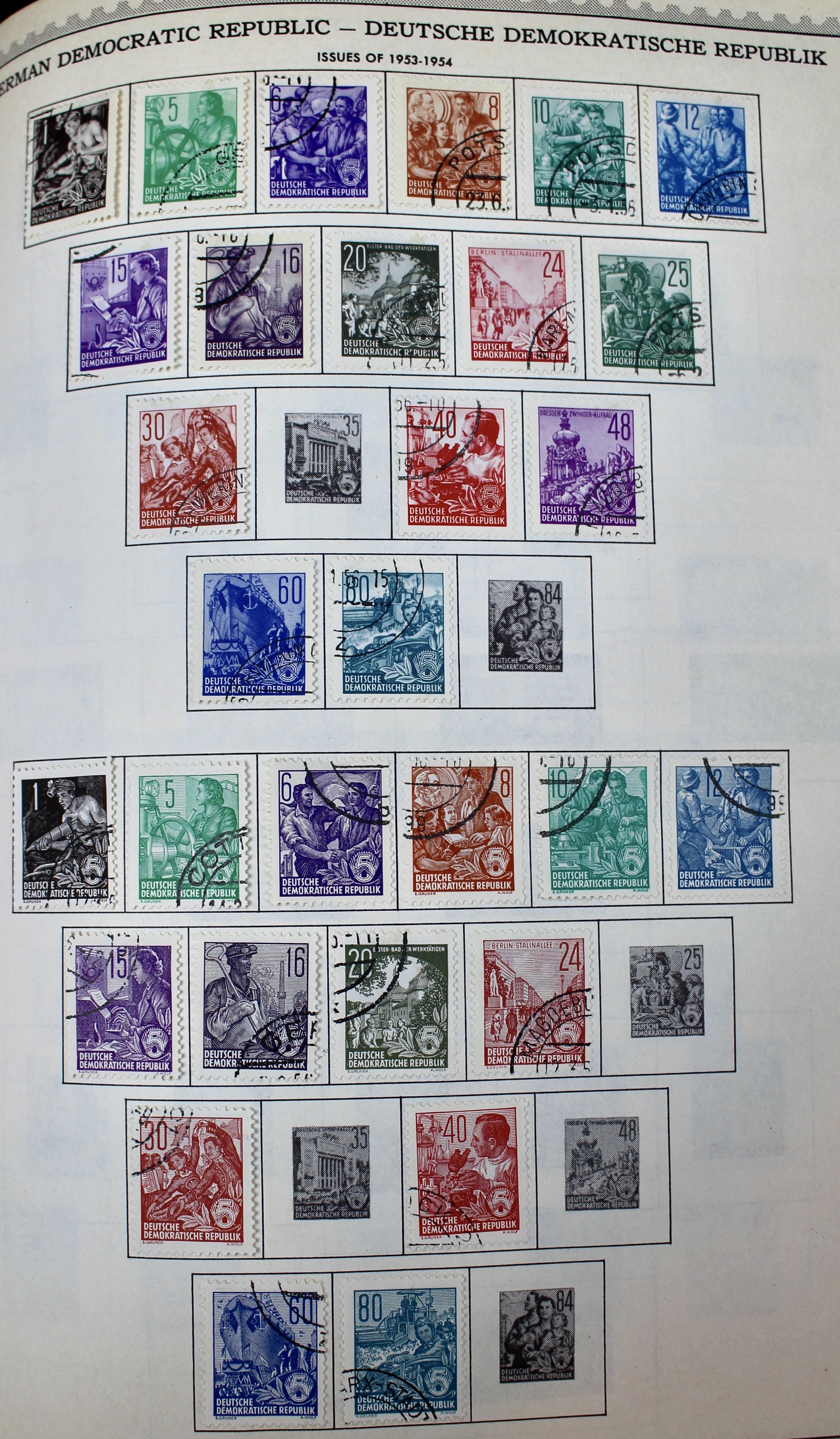 Minkus Master Global Stamp Album