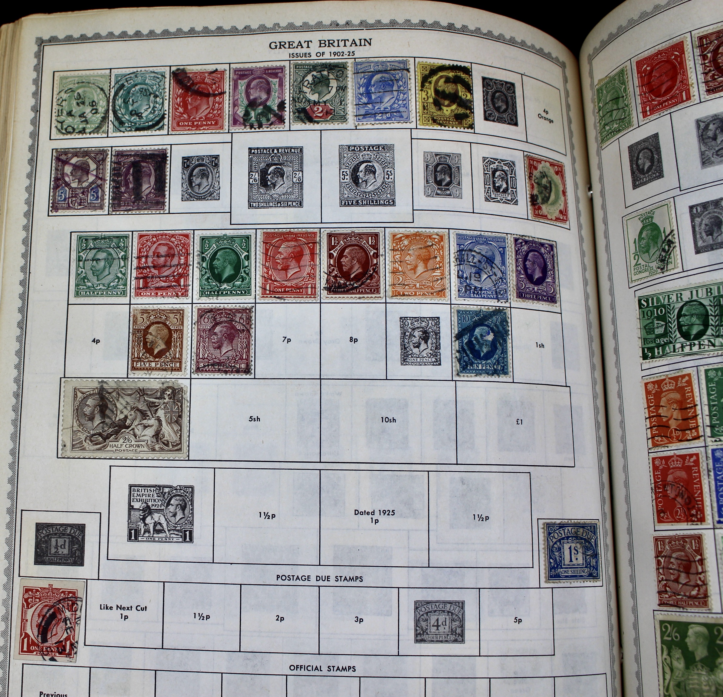 Minkus Master Global Stamp Album