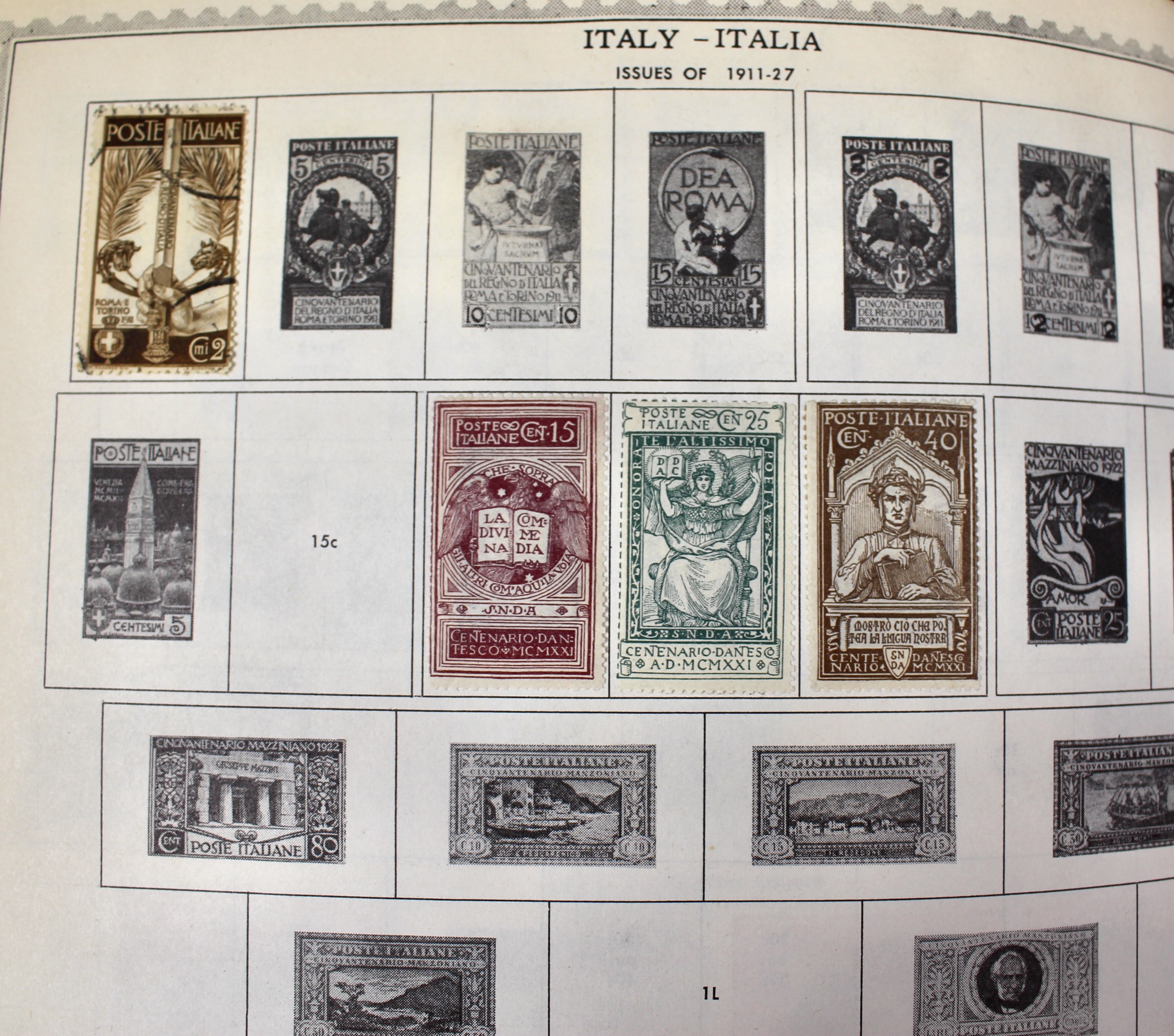 Minkus Master Global Stamp Album