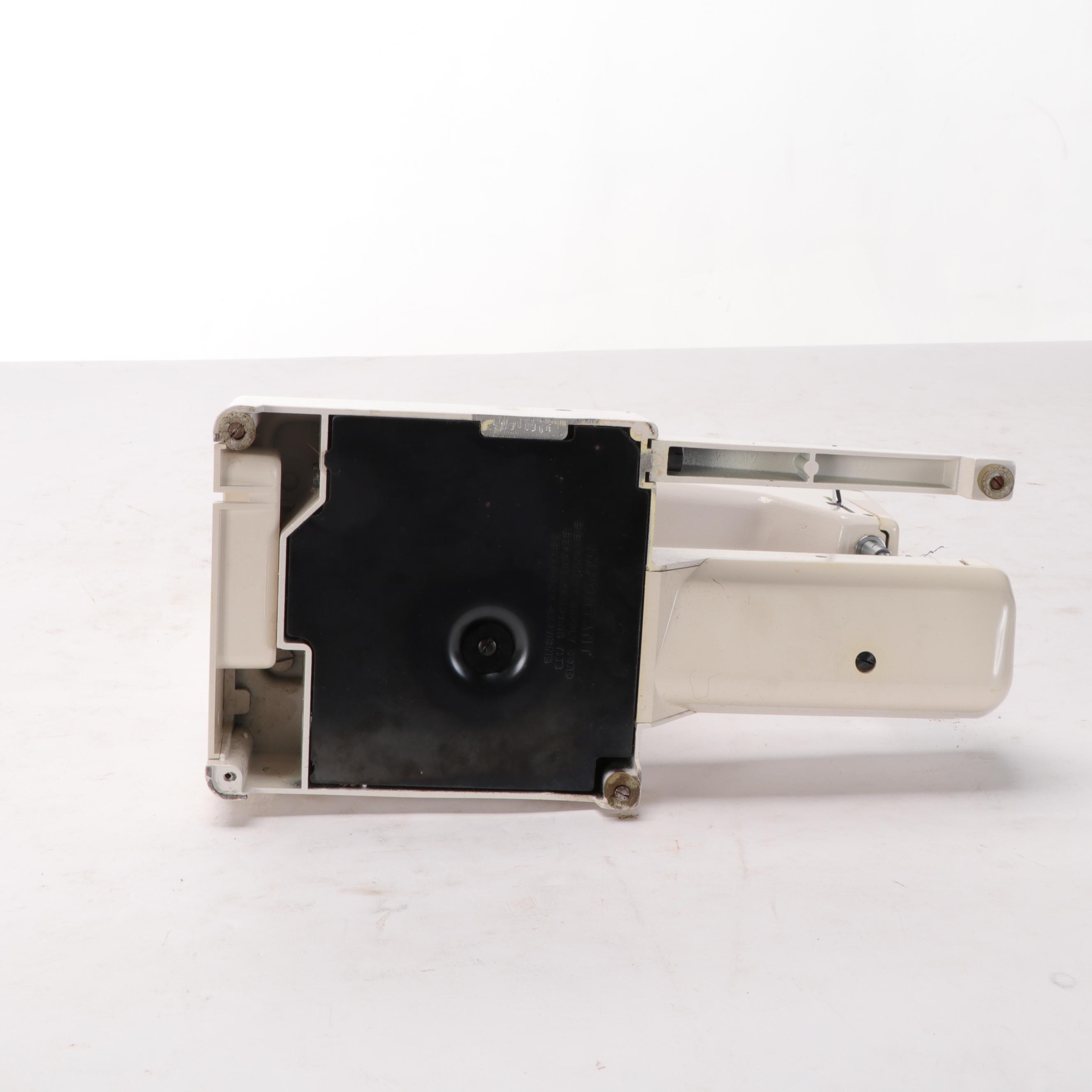 Singer Stylist 834 Sewing Machine