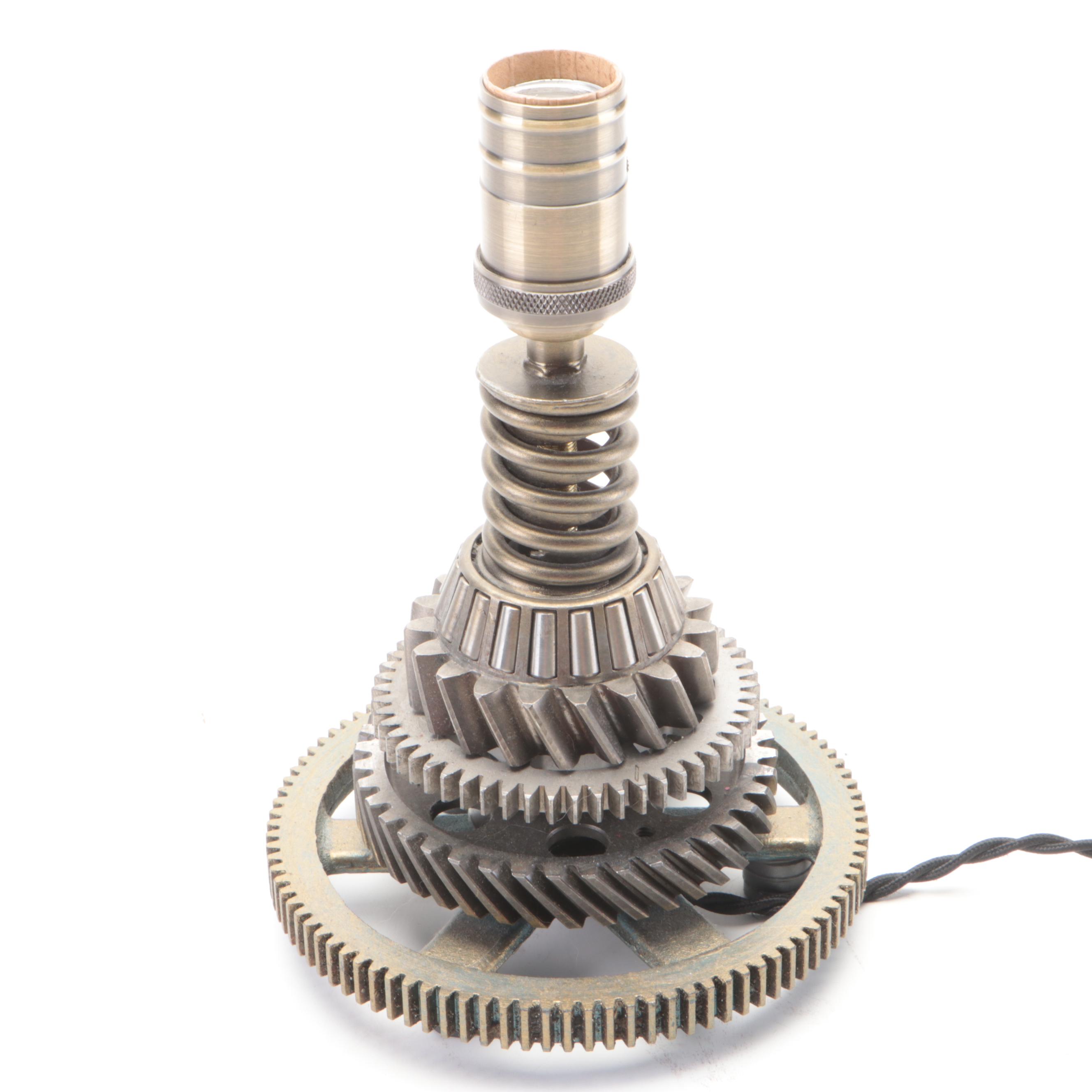 Industrial Steampunk Gear Table Lamp with Infinity 3D Fireworks Light Bulb