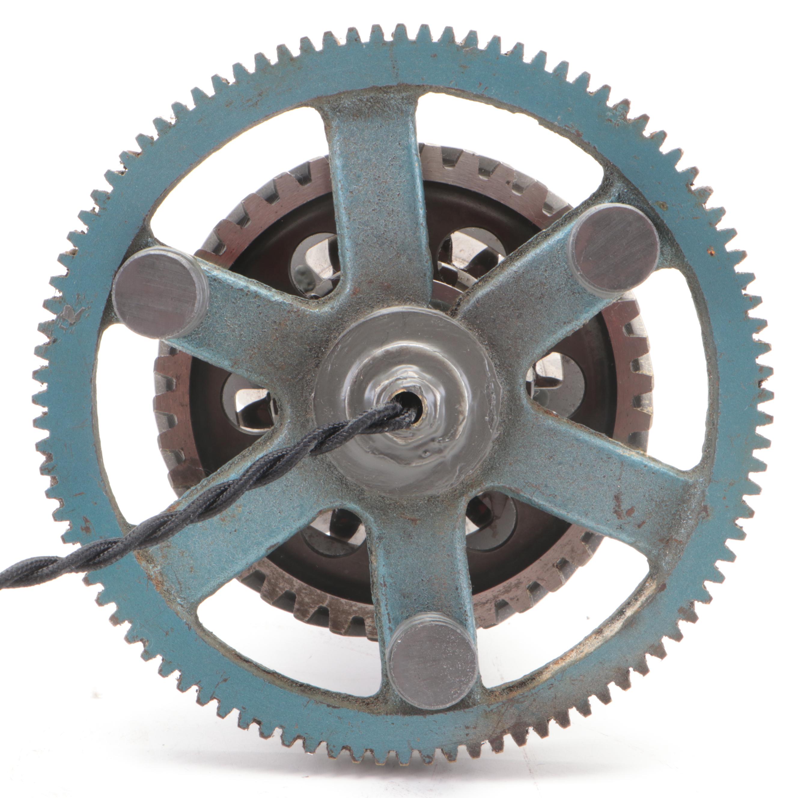 Industrial Steampunk Gear Table Lamp with Infinity 3D Fireworks Light Bulb