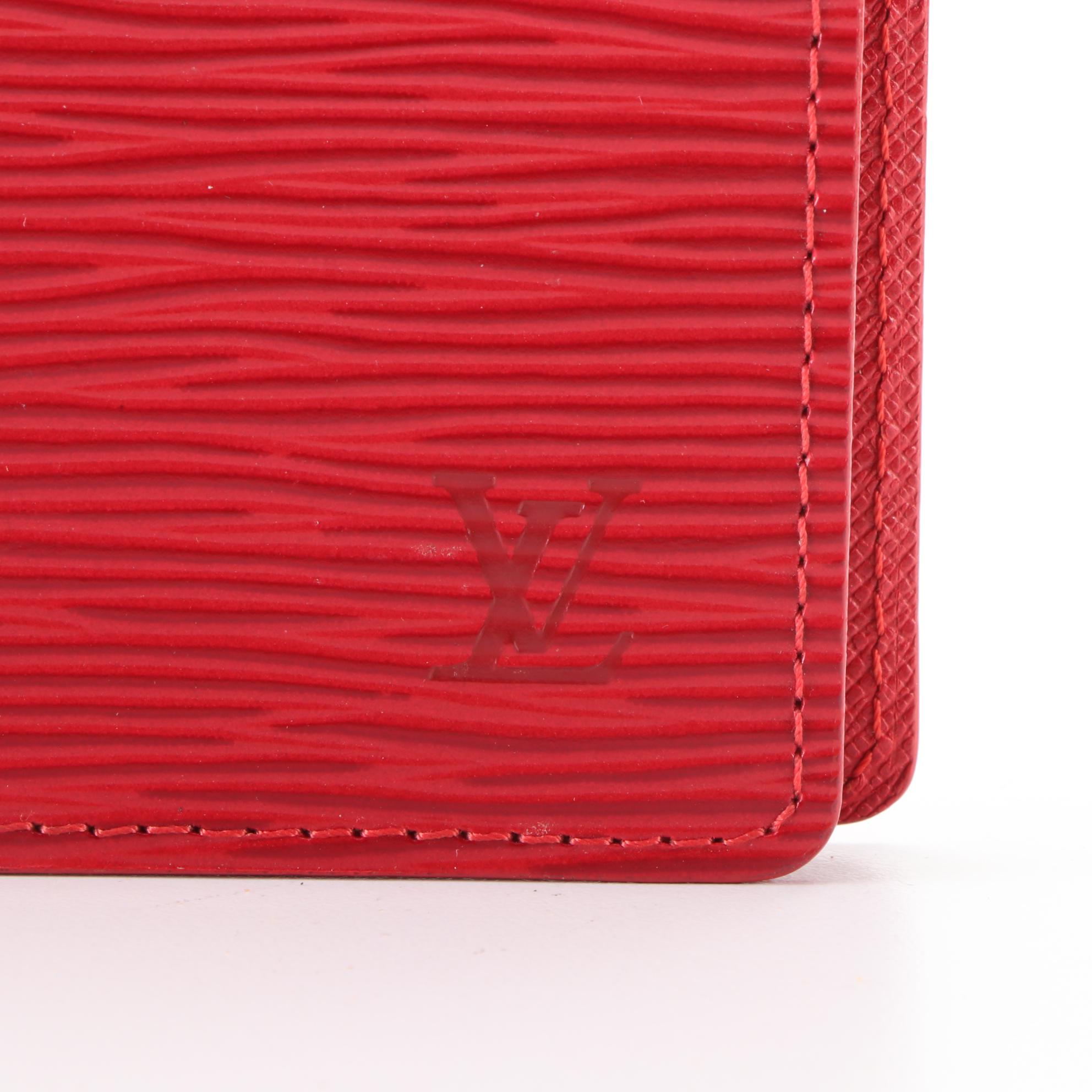 Louis Vuitton 6-Ring Agenda Planner Cover in Red Epi Leather
