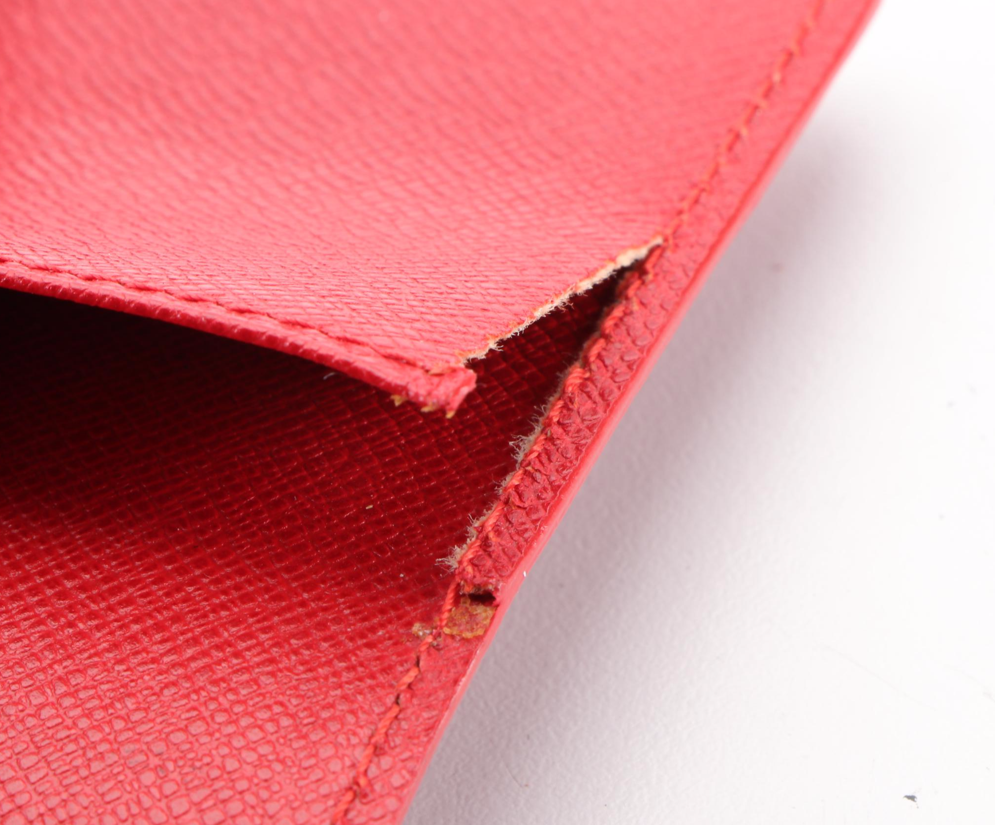 Louis Vuitton 6-Ring Agenda Planner Cover in Red Epi Leather