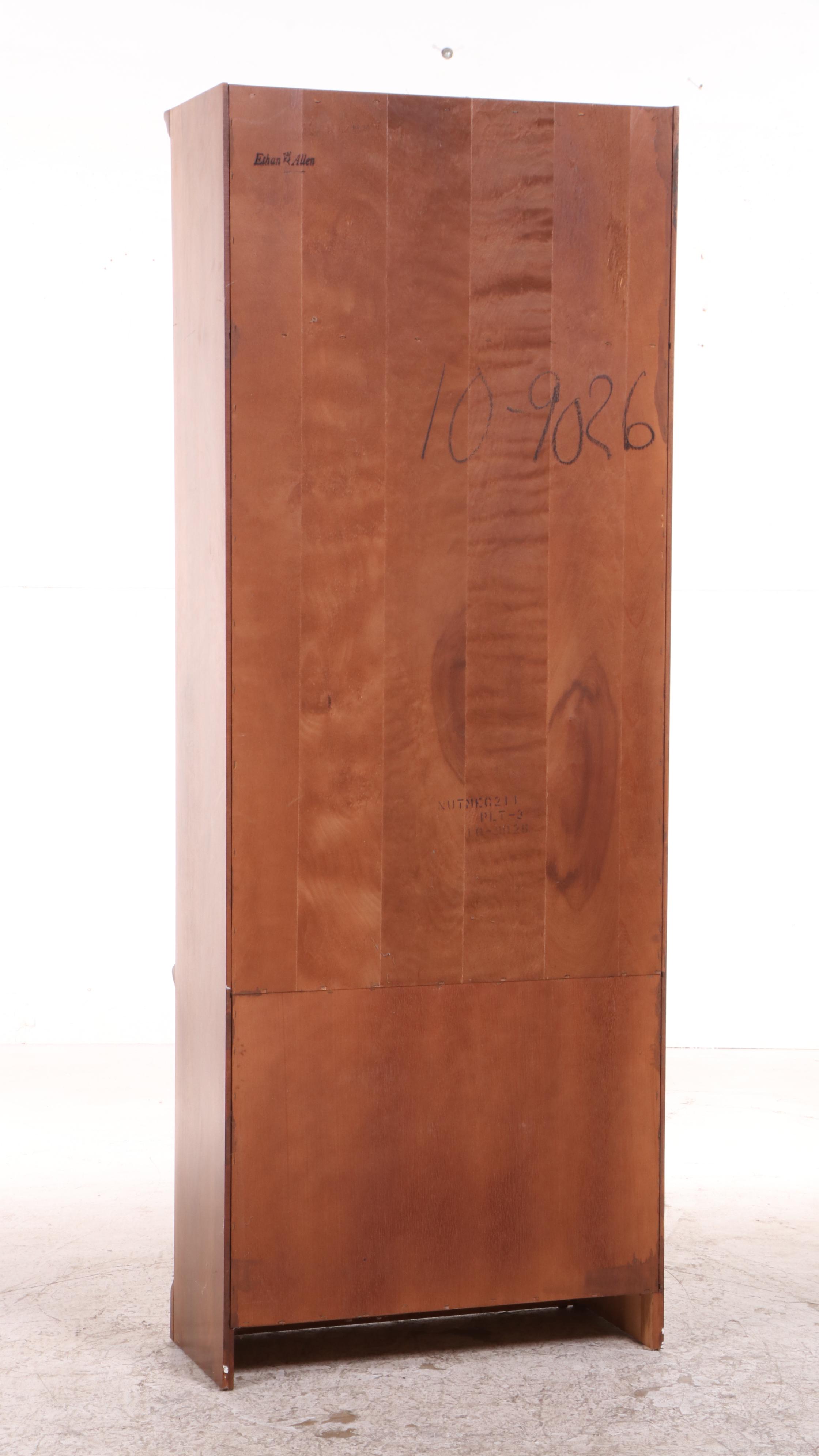 Ethan Allen Colonial Style Maple Bookcase, Late 20th Century